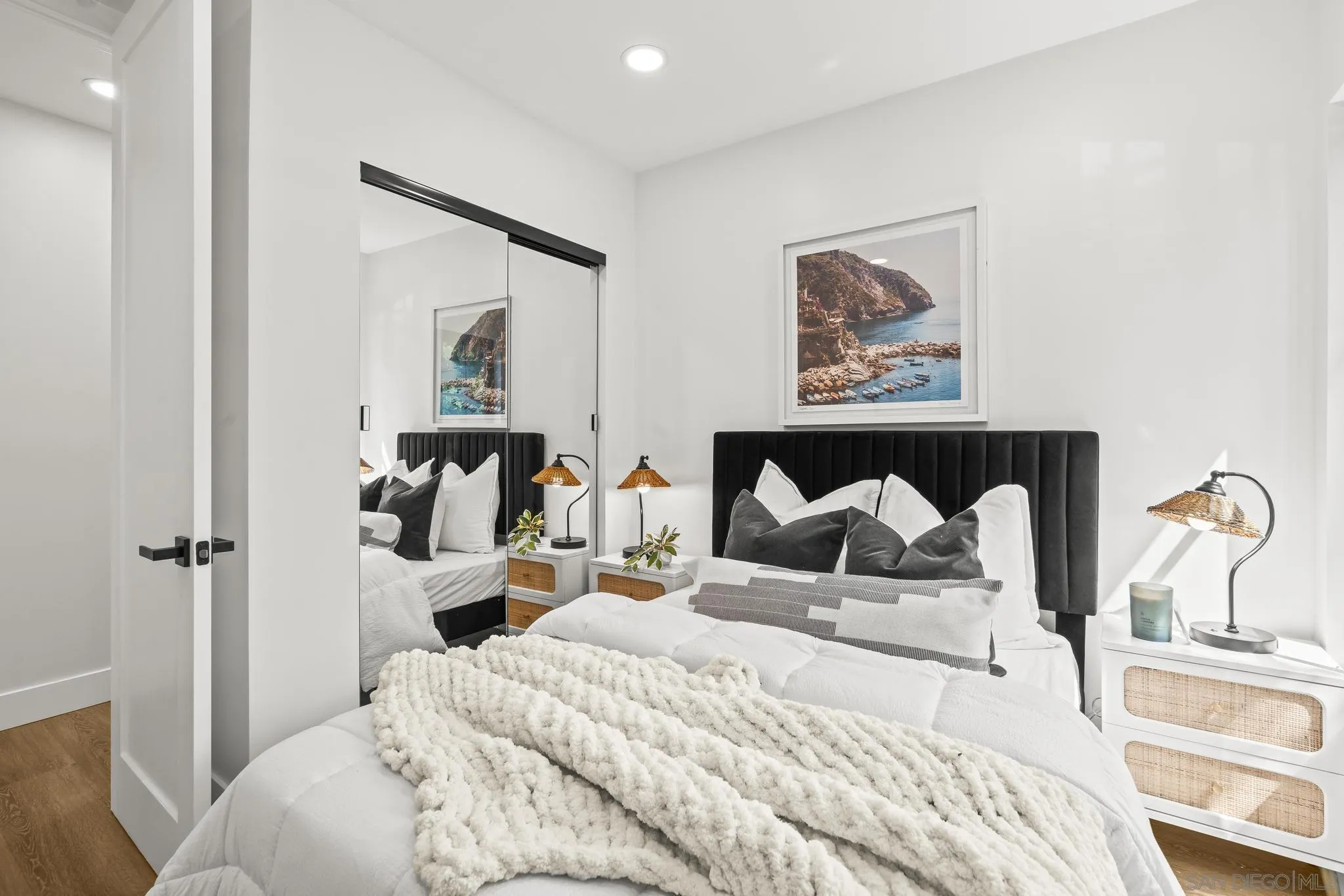 https://cdn.realtyfeed.com/cdn/127/250037001/8683179b56a9dbfe9999efb16129e693.webp