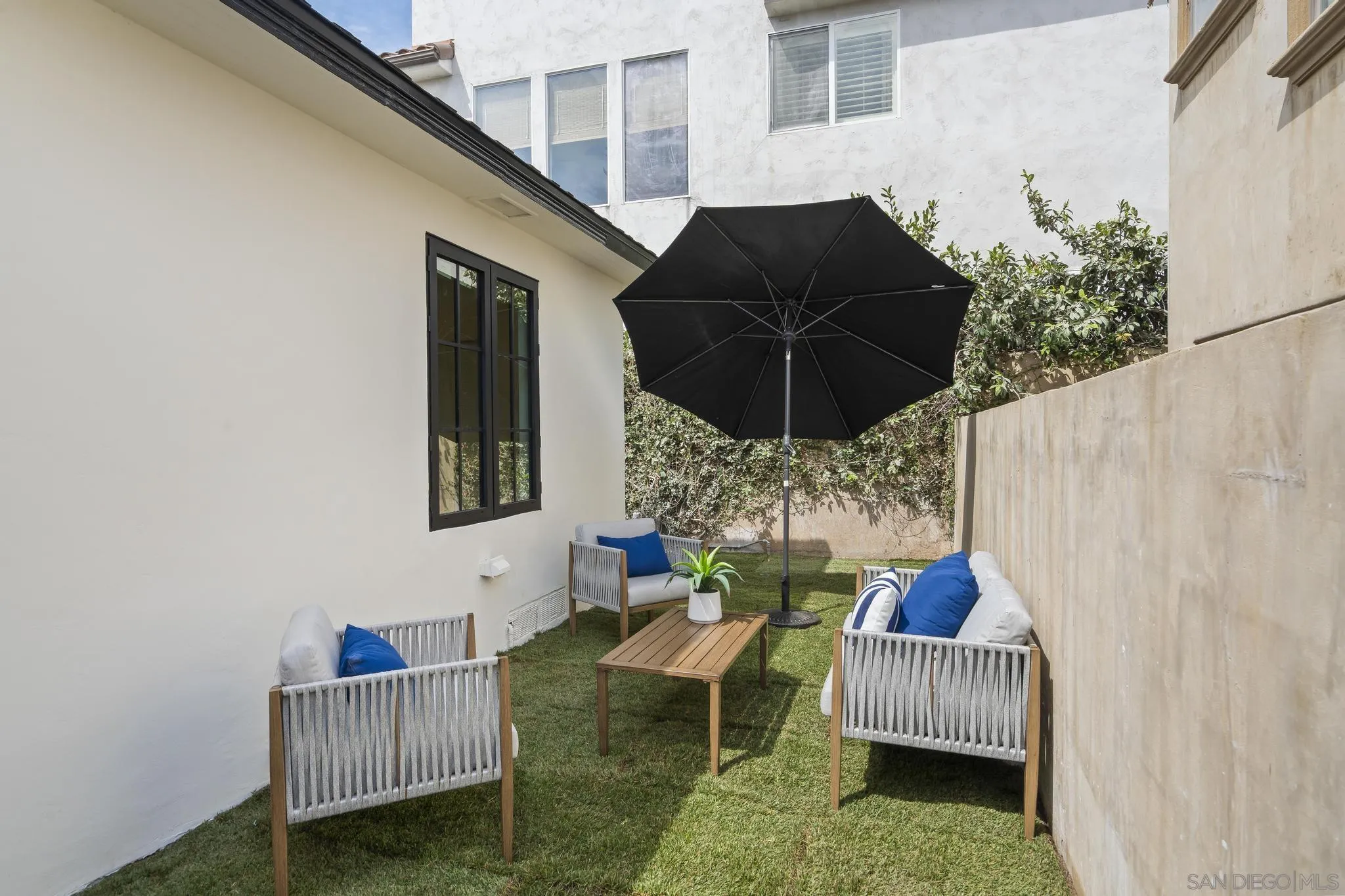 https://cdn.realtyfeed.com/cdn/127/250037001/98643c907e5486ef3b982f4a831d4949.webp