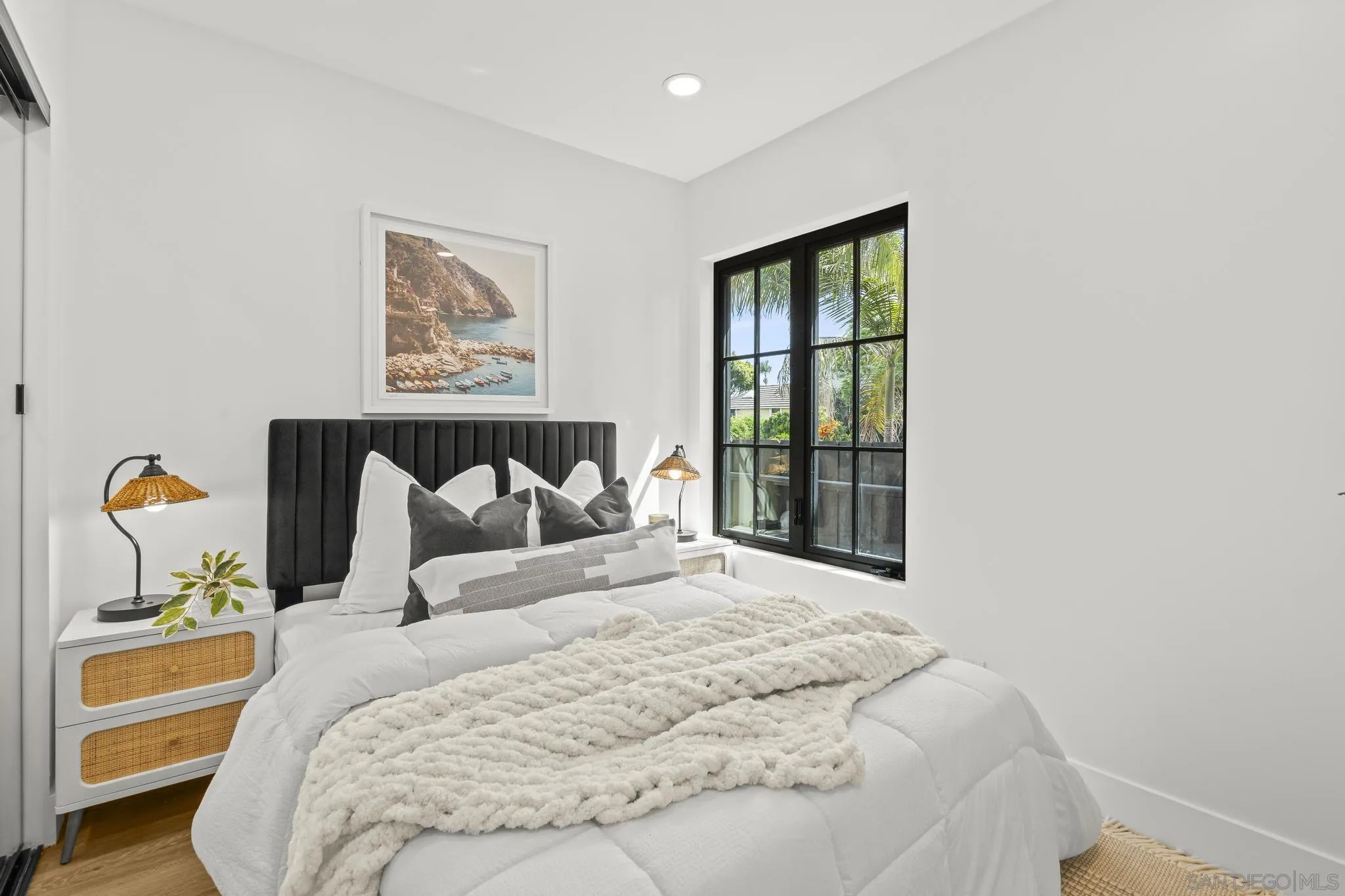 https://cdn.realtyfeed.com/cdn/127/250037001/a9d6639ec5ea04784101a4bbba827b49.webp