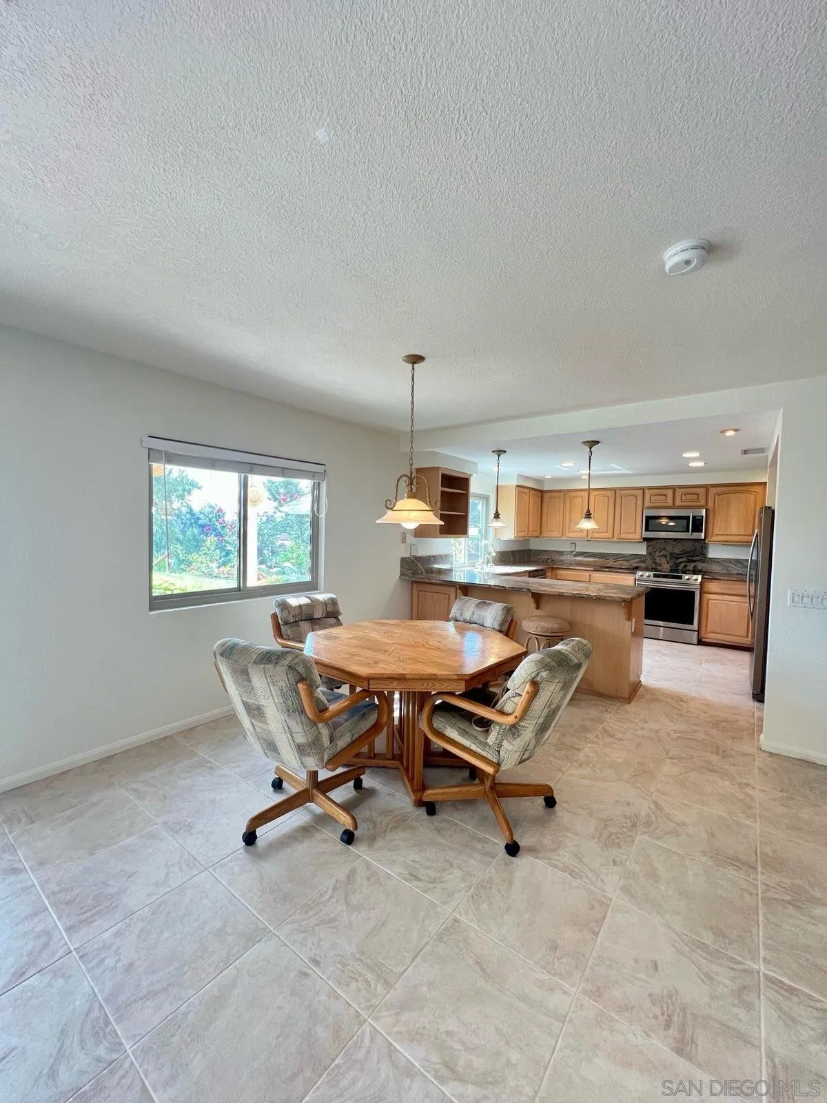 https://cdn.realtyfeed.com/cdn/127/250037002/3830392d9d14670ff62516b8c9a40eb0.webp