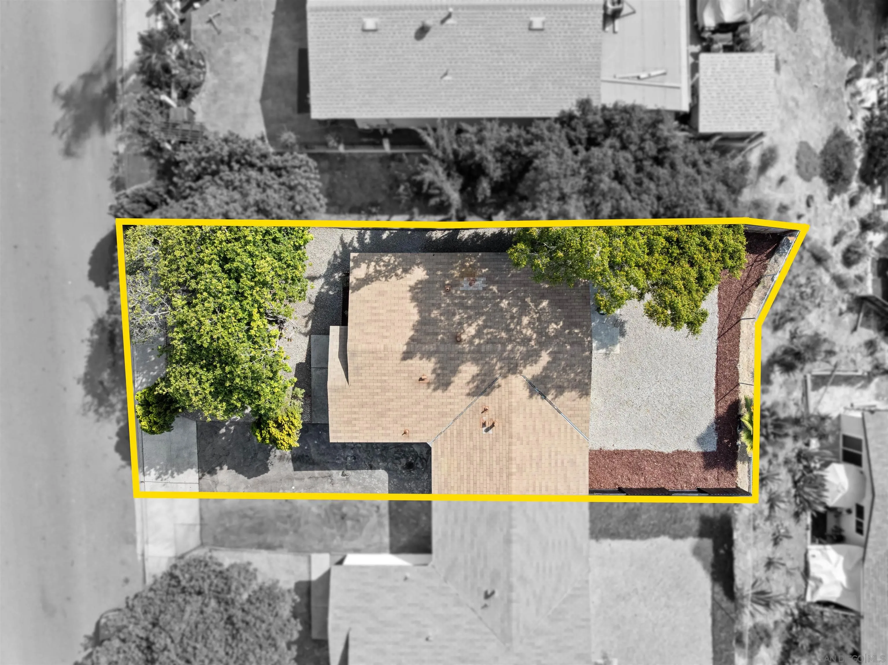 https://cdn.realtyfeed.com/cdn/127/250037003/0717d7fc3ff27d7060d7596e474806de.webp