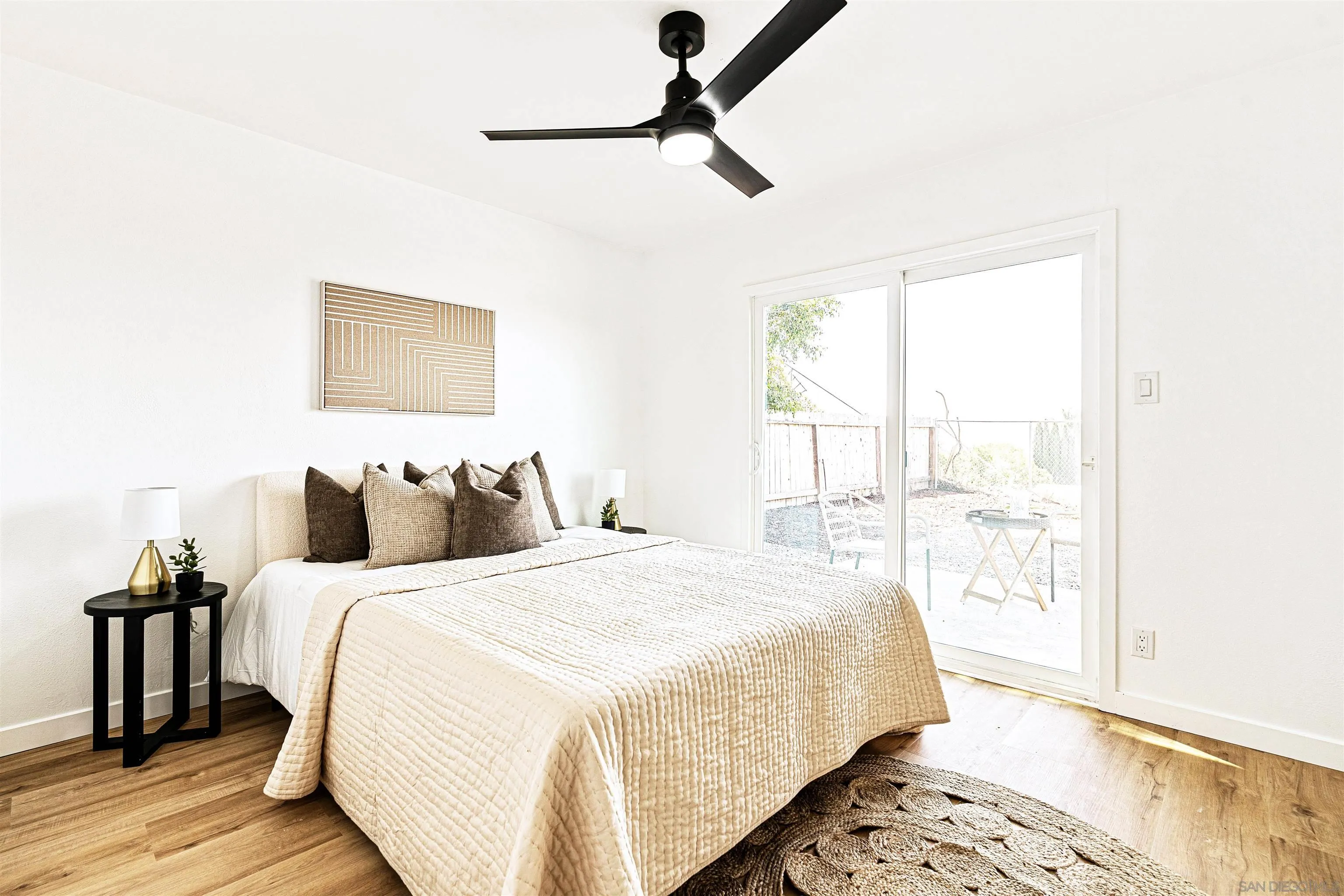 https://cdn.realtyfeed.com/cdn/127/250037003/8c9d101938aad69cc44a5b832519b924.webp