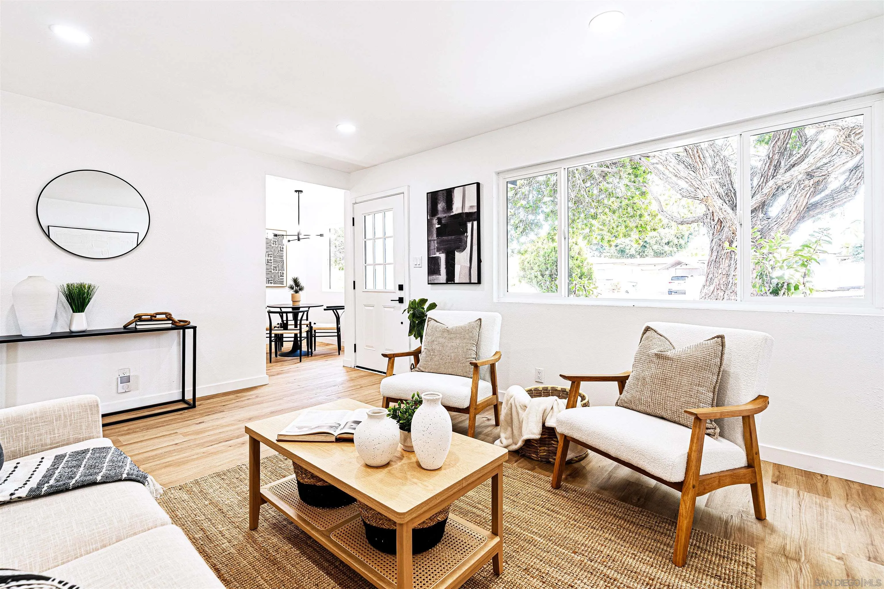 https://cdn.realtyfeed.com/cdn/127/250037003/a82a71671e477128e6c3dc8e13c514d5.webp