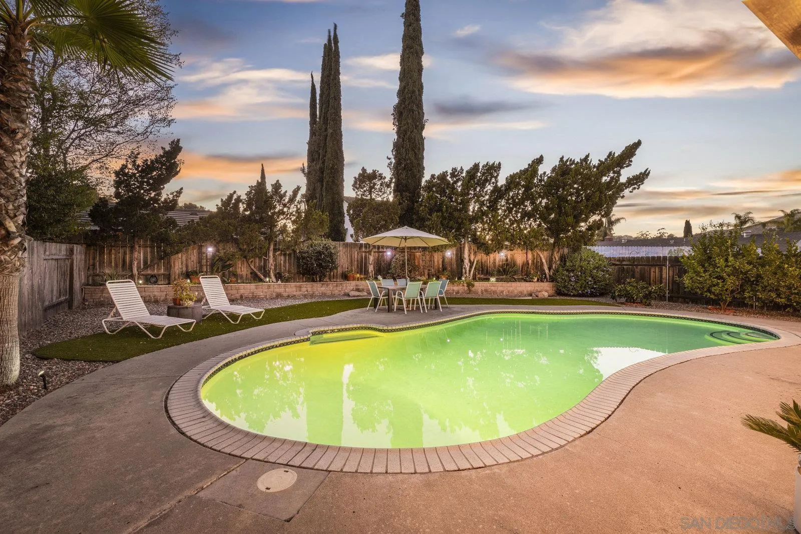 https://cdn.realtyfeed.com/cdn/127/250037004/90d4762115d1912ad3252c3b9a20e942.webp