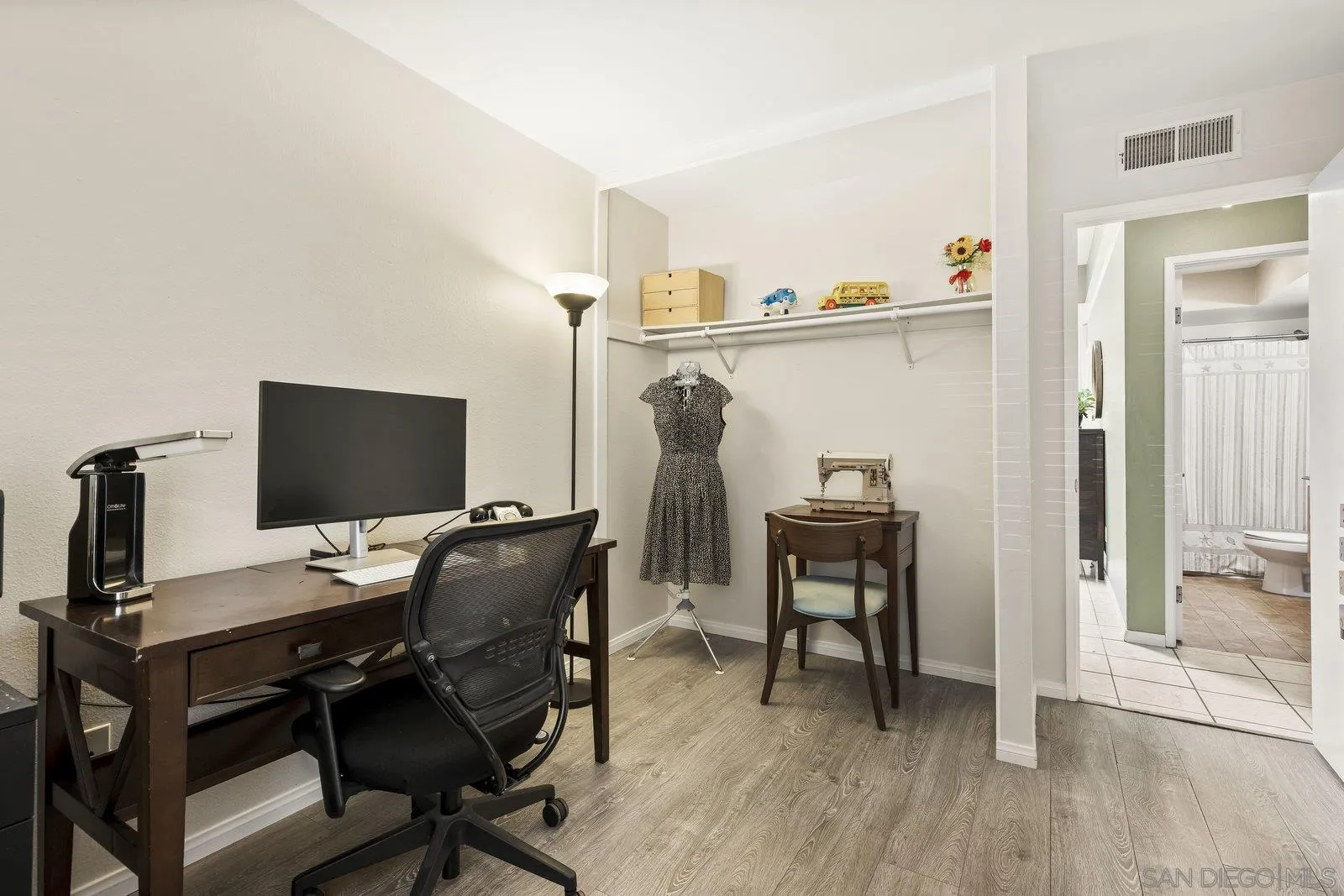 https://cdn.realtyfeed.com/cdn/127/250037004/9fe17188d6aa060fbb636f454e4bbe0f.webp