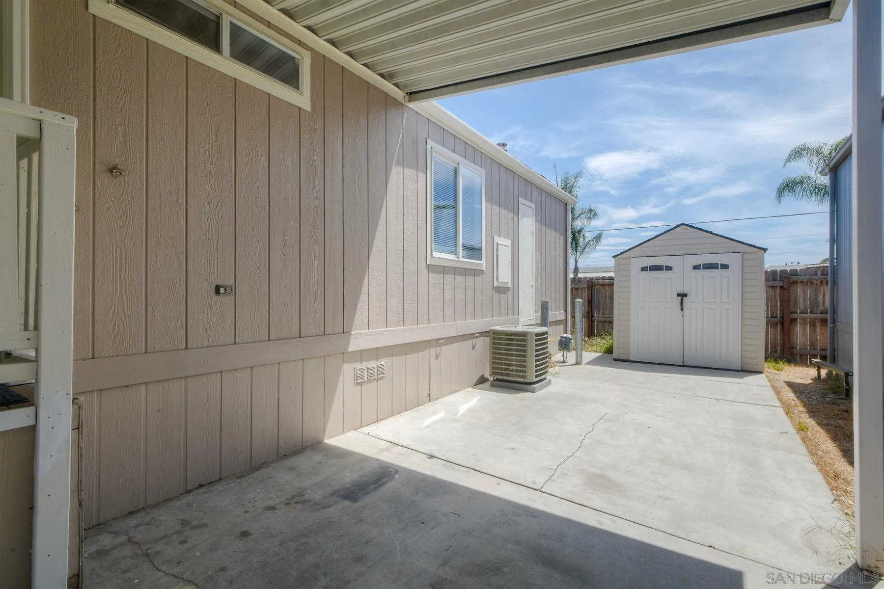 https://cdn.realtyfeed.com/cdn/127/250037005/34efaecd76f0a532183aa05918076556.webp