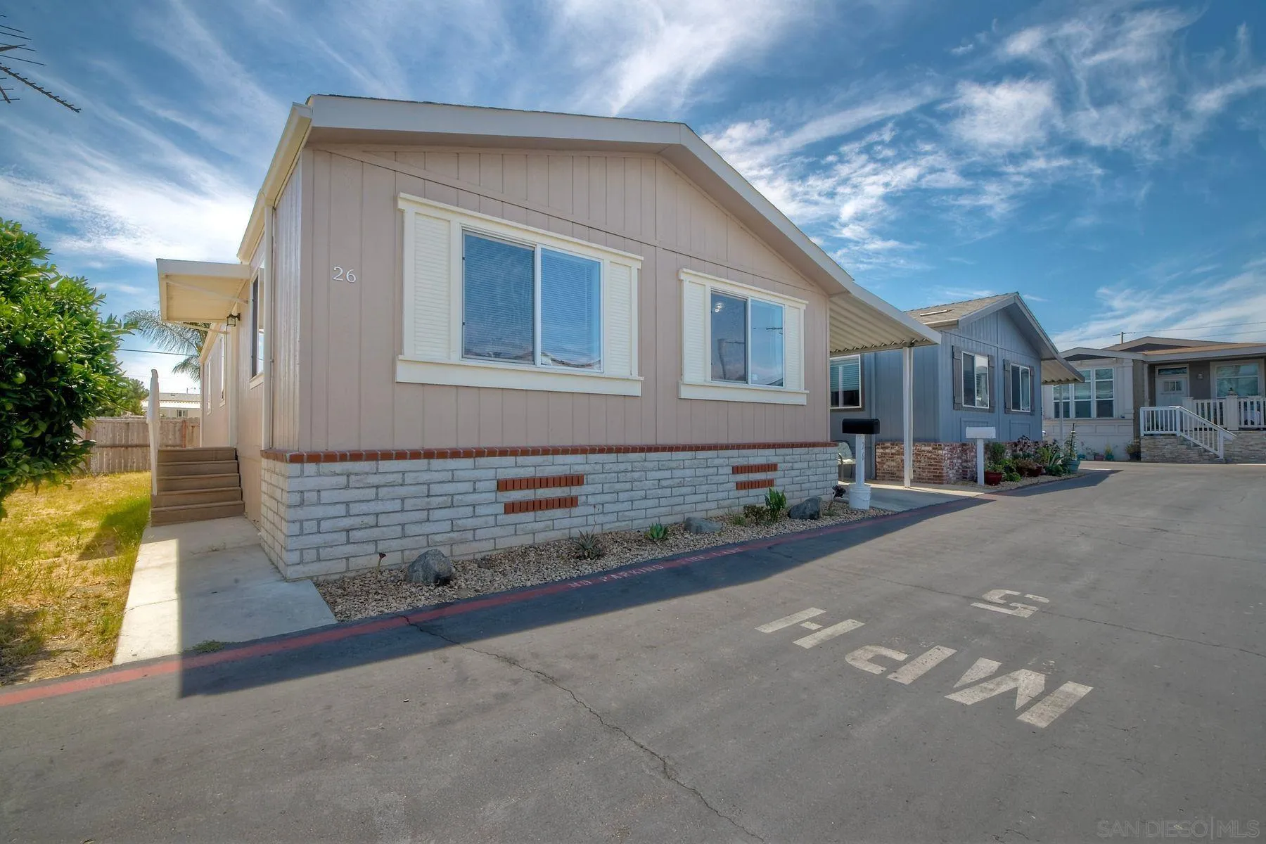 https://cdn.realtyfeed.com/cdn/127/250037005/4bbf9fcfbeae0d9e5b867e5e14301b21.webp