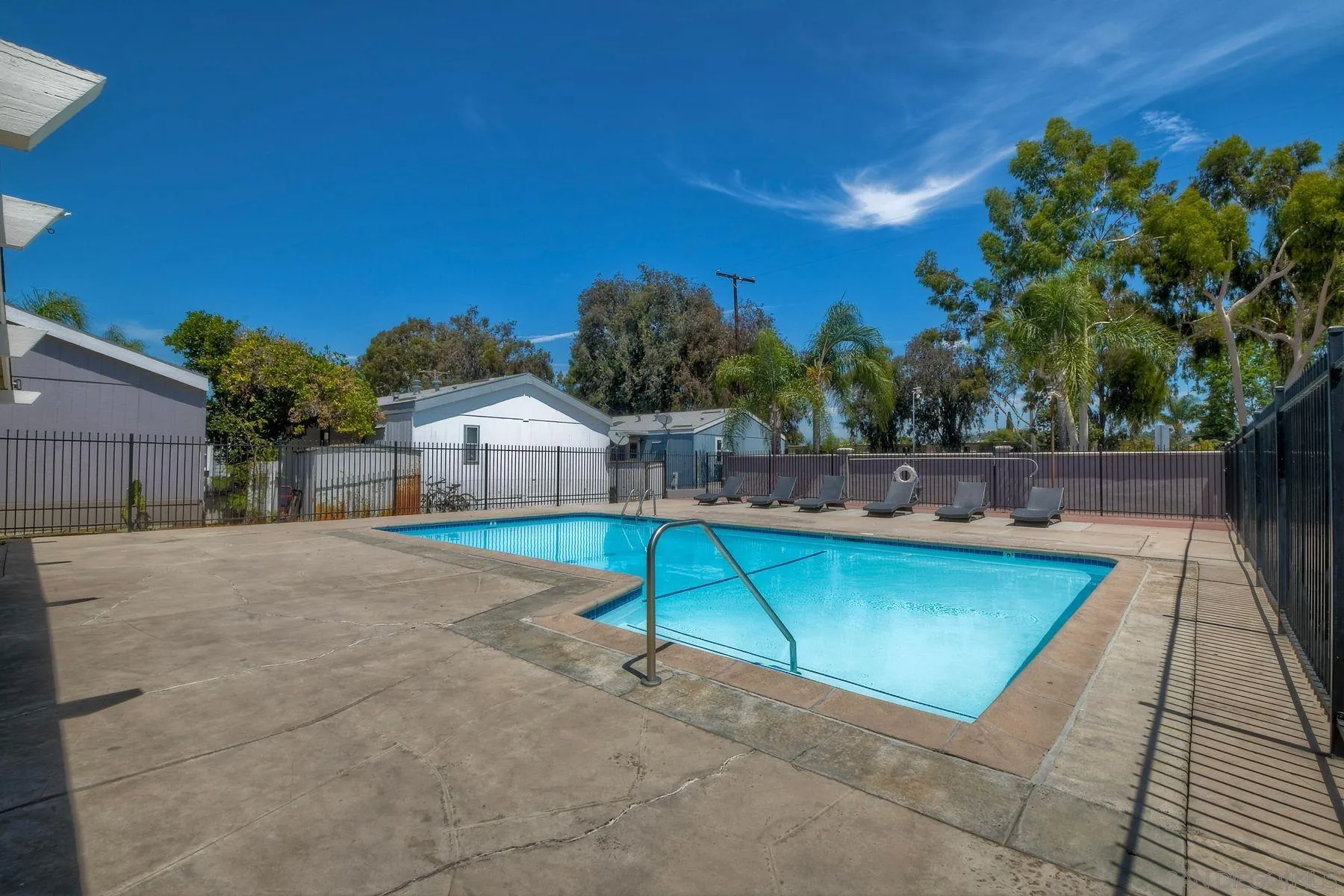 https://cdn.realtyfeed.com/cdn/127/250037005/af5fa80383b4f0a8e52838577e2fc351.webp