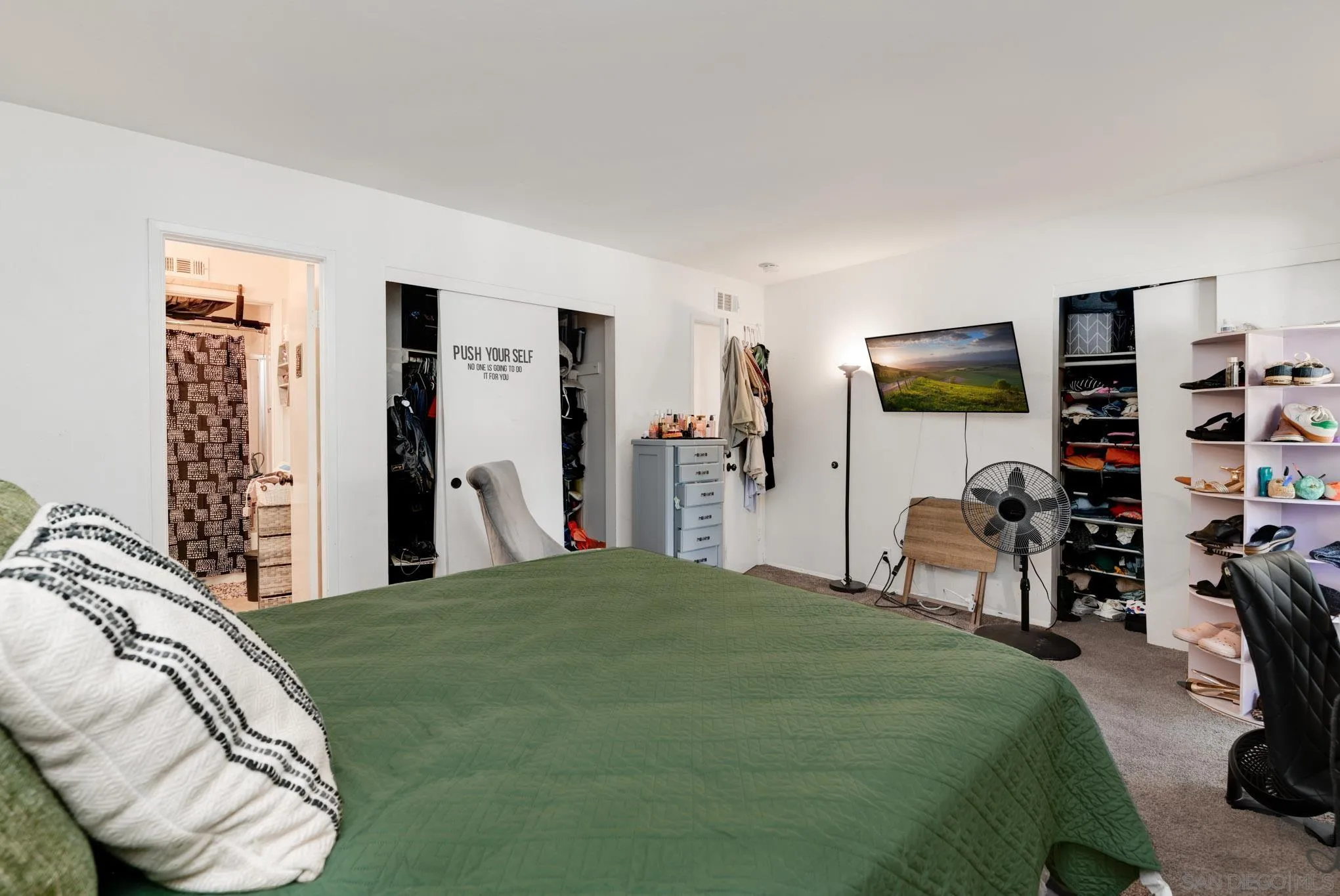 https://cdn.realtyfeed.com/cdn/127/250037006/45e3b529dc7e5b88b17b24612c75f0a0.webp
