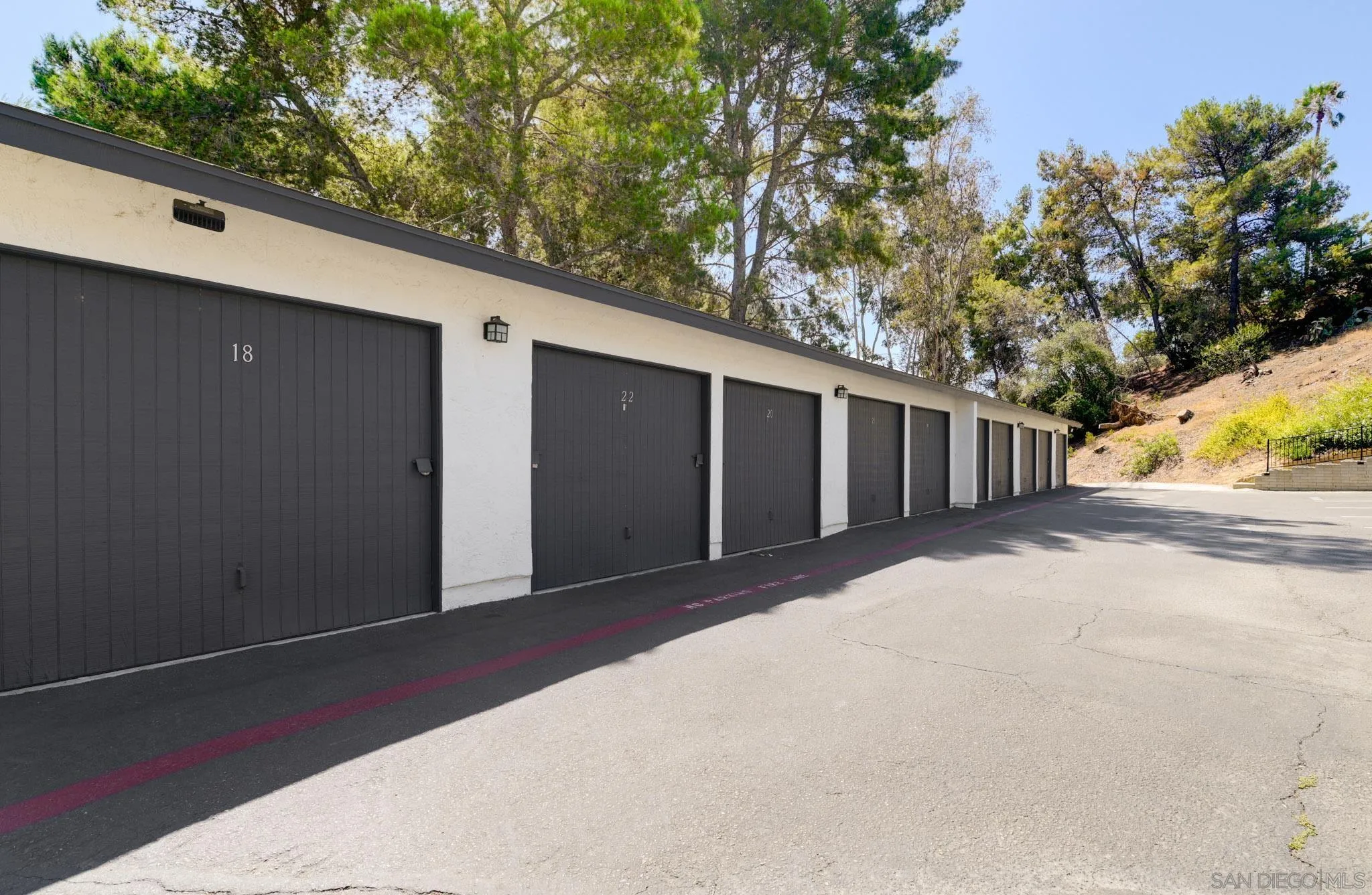 https://cdn.realtyfeed.com/cdn/127/250037006/8fd1ec3de21595a946d7f2284c4db79d.webp