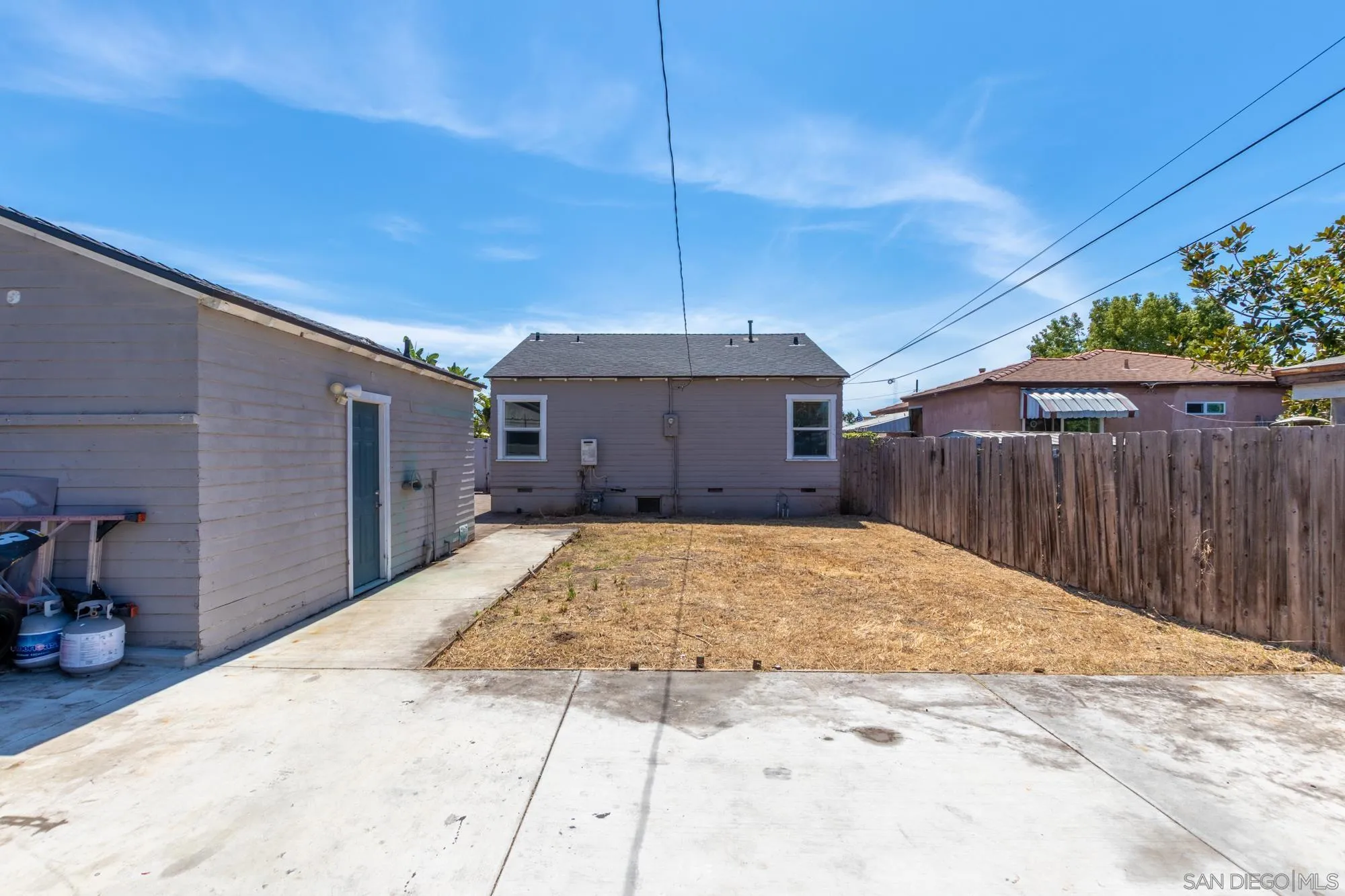 https://cdn.realtyfeed.com/cdn/127/250037008/6a1df7919ab3c68445c4e1ec2f898515.webp