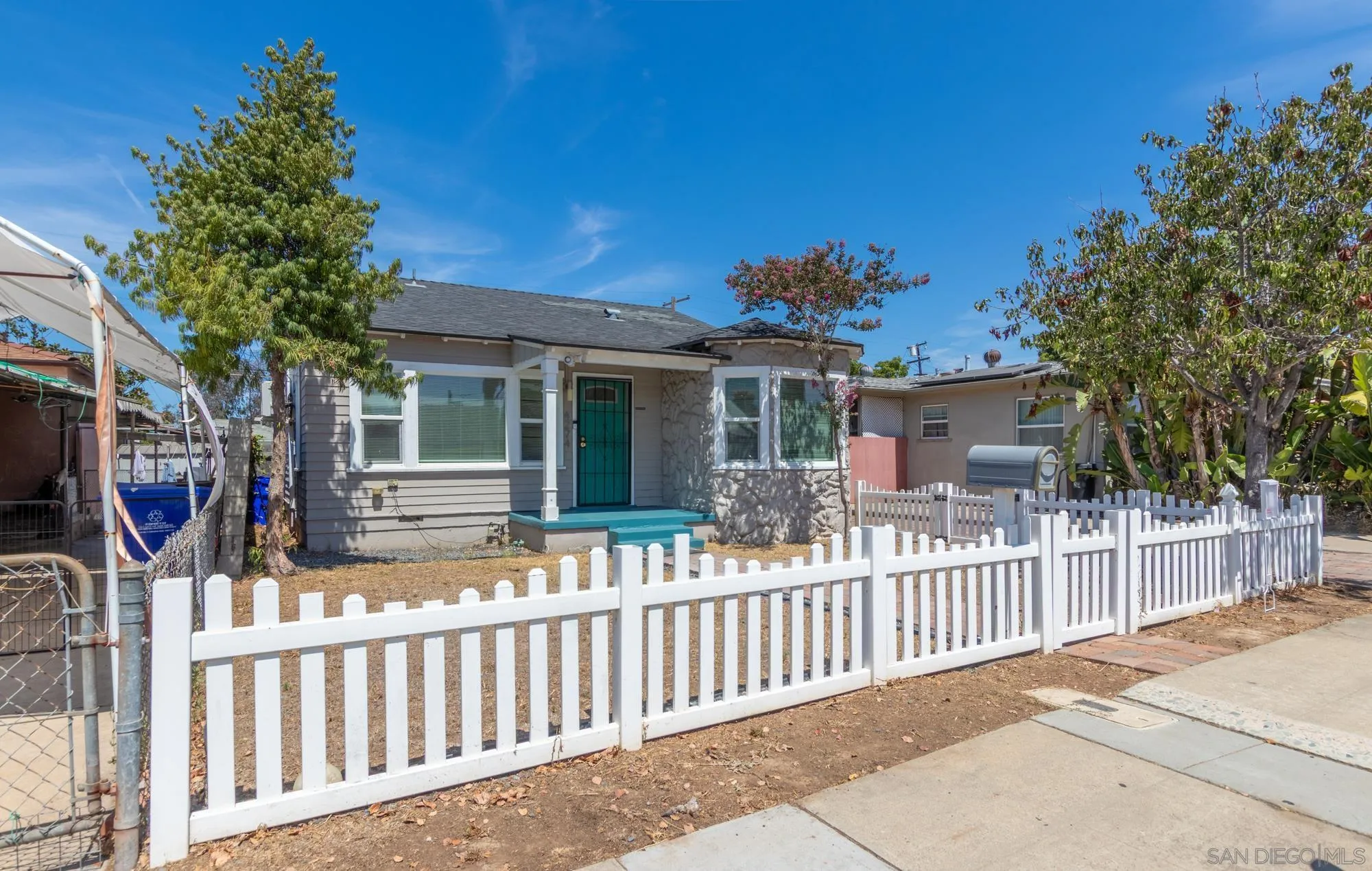 https://cdn.realtyfeed.com/cdn/127/250037008/6ca5726b7c7fe817dac28a503a803ebc.webp