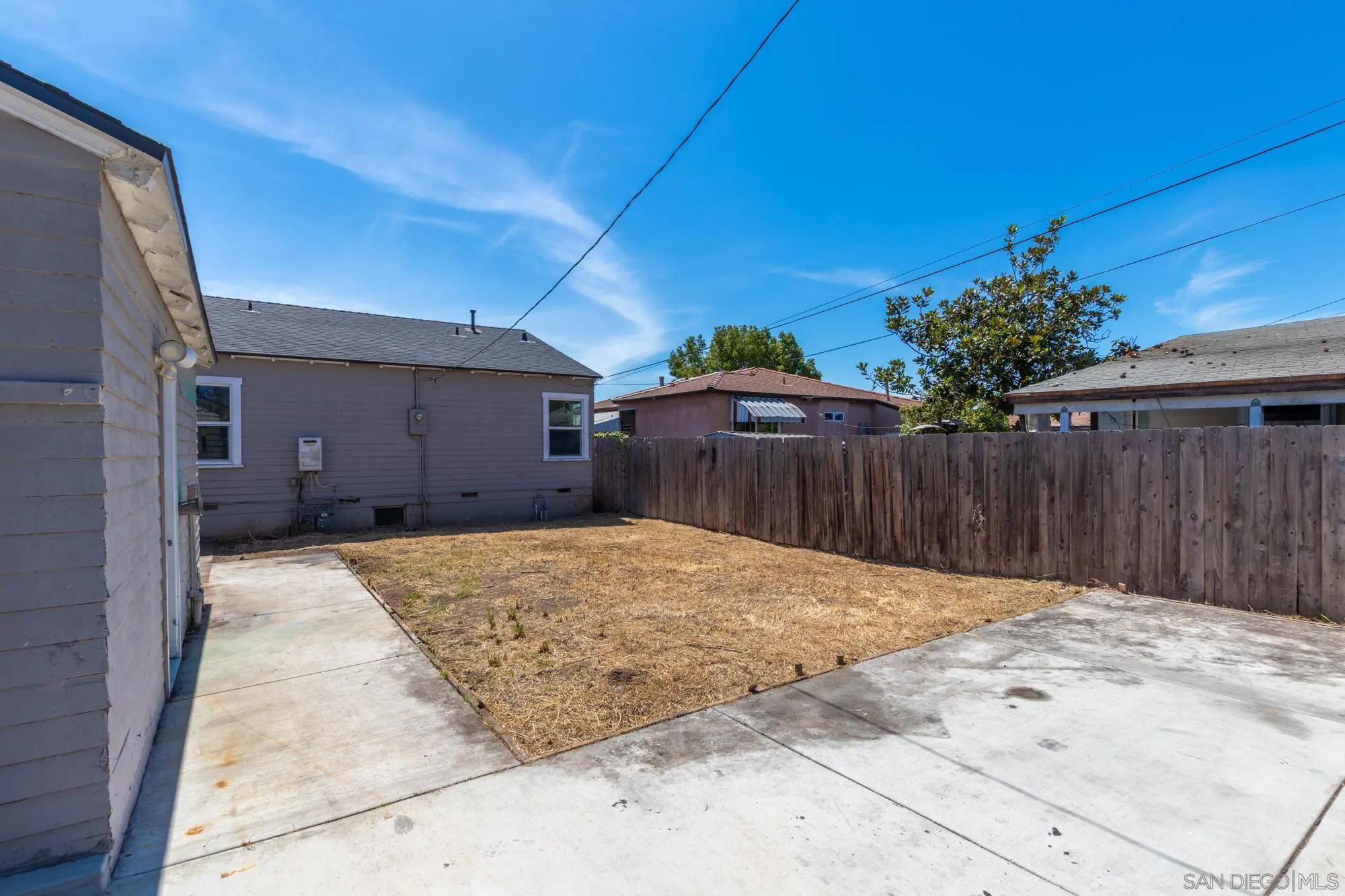 https://cdn.realtyfeed.com/cdn/127/250037008/7097770bb7847d415d5be1ec19cabfa5.webp