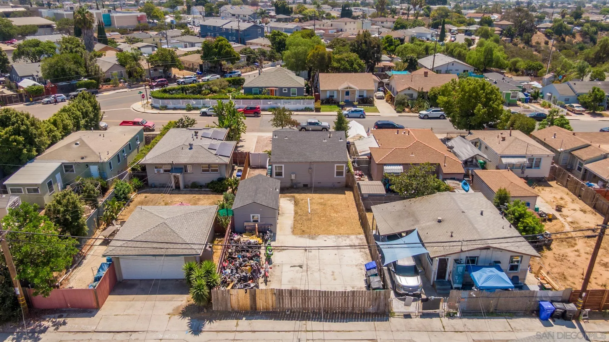 https://cdn.realtyfeed.com/cdn/127/250037008/9737673d8b8c17d4988aa7cece44a60b.webp