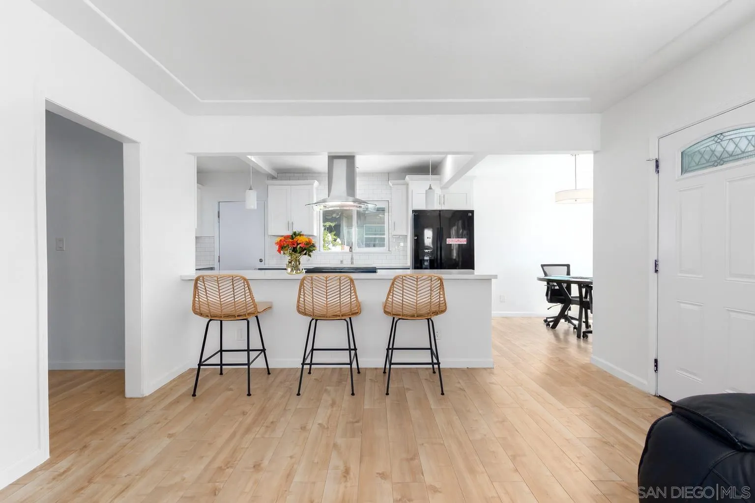 https://cdn.realtyfeed.com/cdn/127/250037008/a6ff4823c62b8cc91b0afb56af6c0e4f.webp