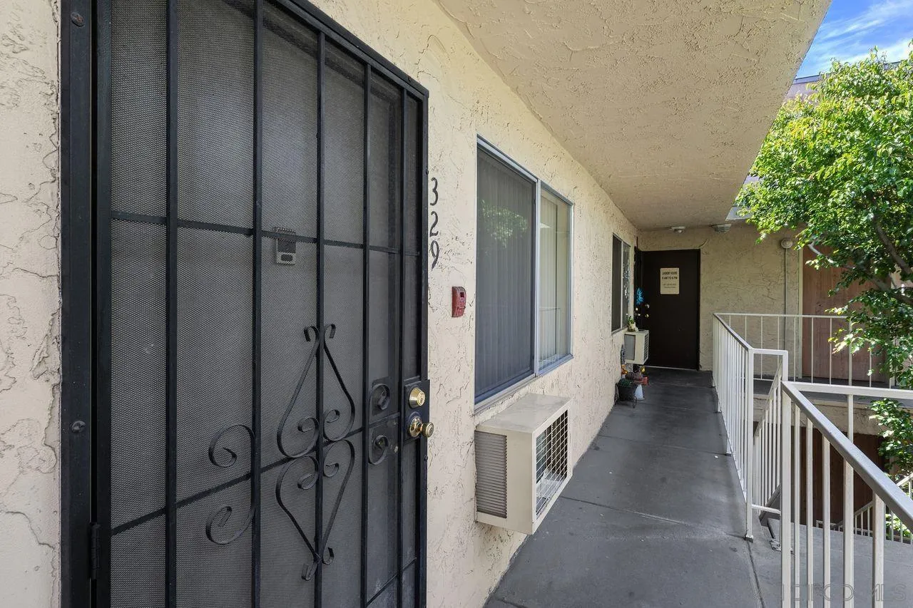 Photo #16: 250037009 Listing: Photo #16