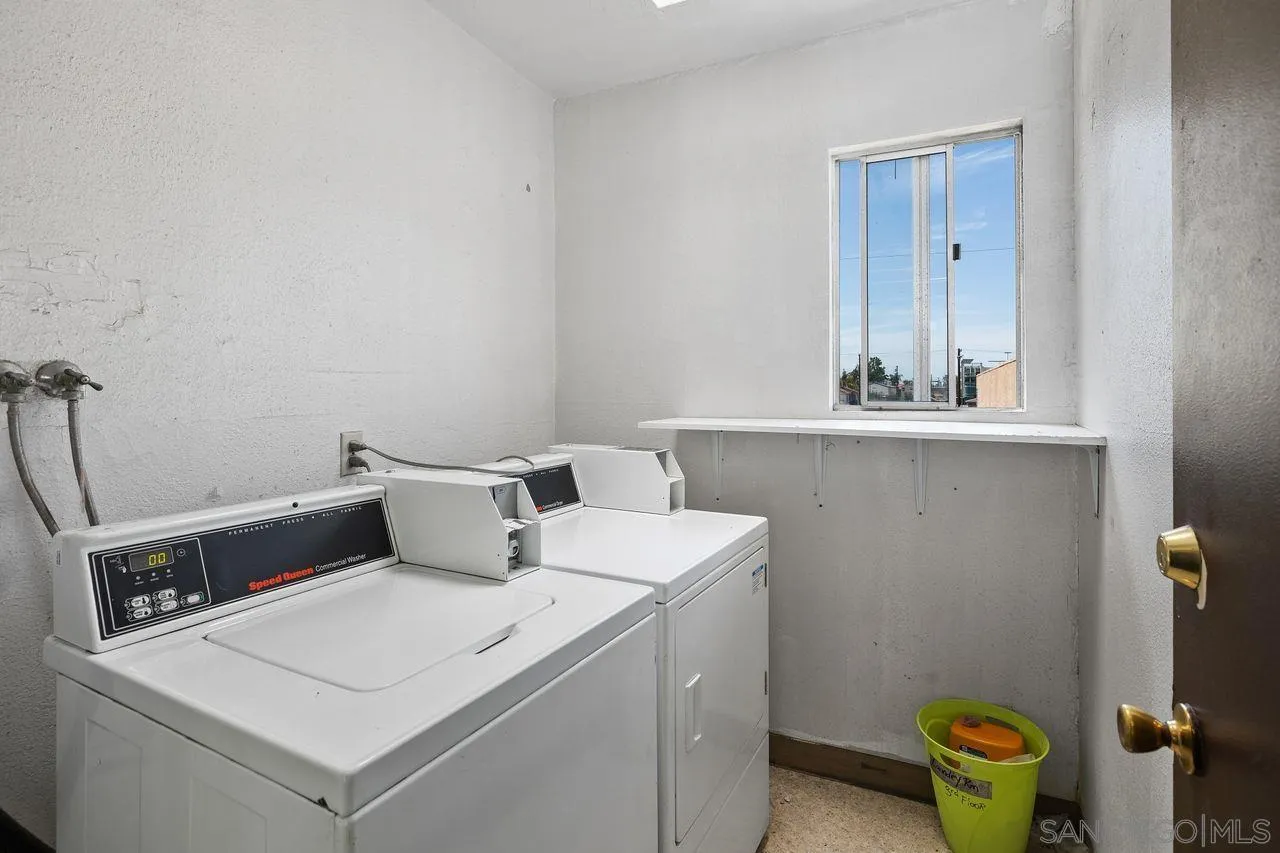 Photo #19: 250037009 Listing: Photo #19