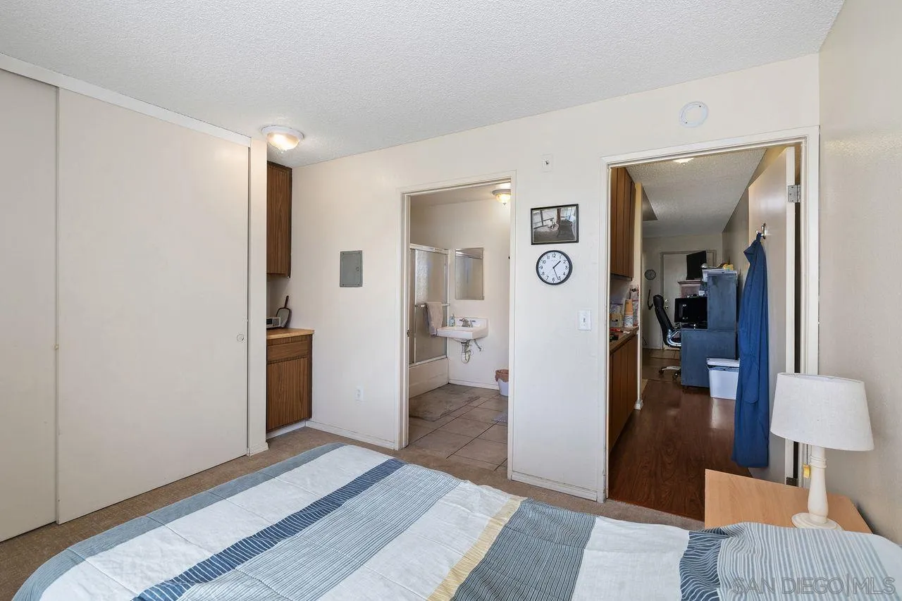 Photo #14: 250037009 Listing: Photo #14