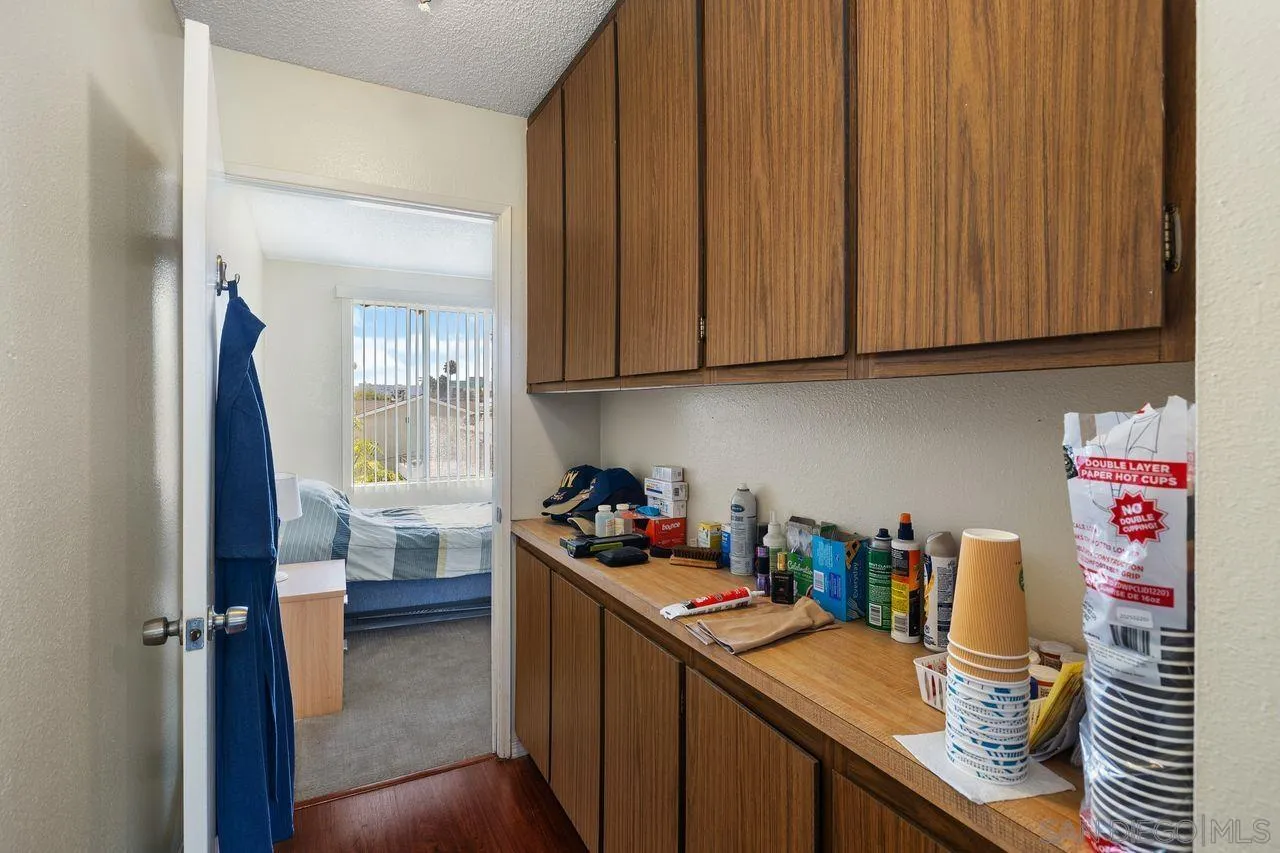 Photo #10: 250037009 Listing: Photo #10