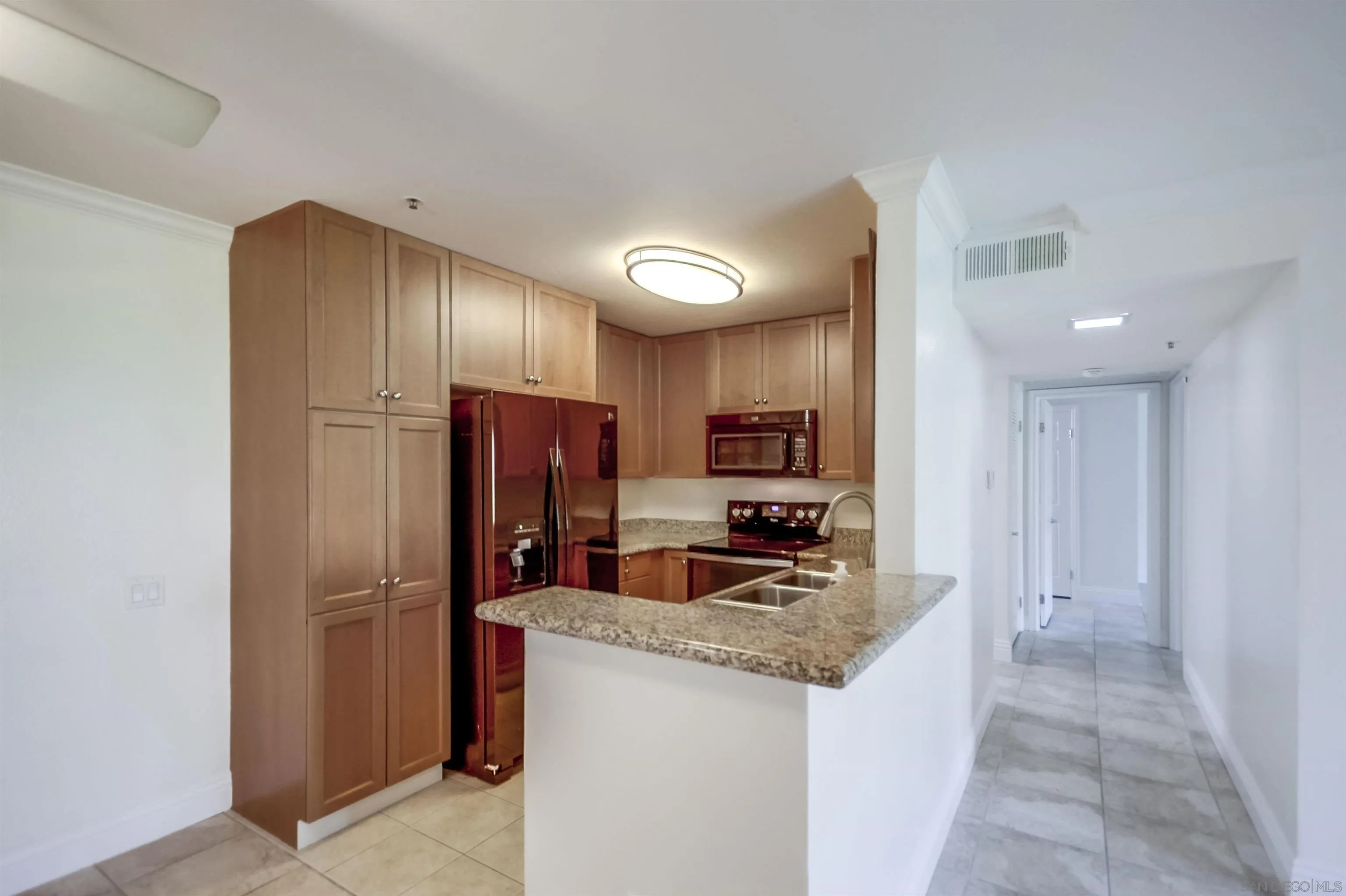 Photo #5: 250037010 Listing 