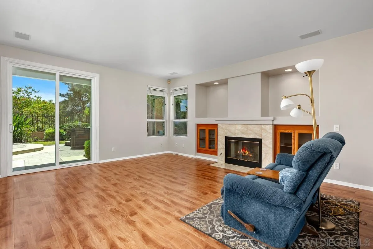https://cdn.realtyfeed.com/cdn/127/250037011/850c27ca5a28f9ed8da86a9297850073.webp