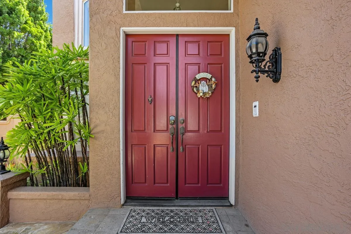 https://cdn.realtyfeed.com/cdn/127/250037011/cf132a8ab341c737f546d076ae923c02.webp