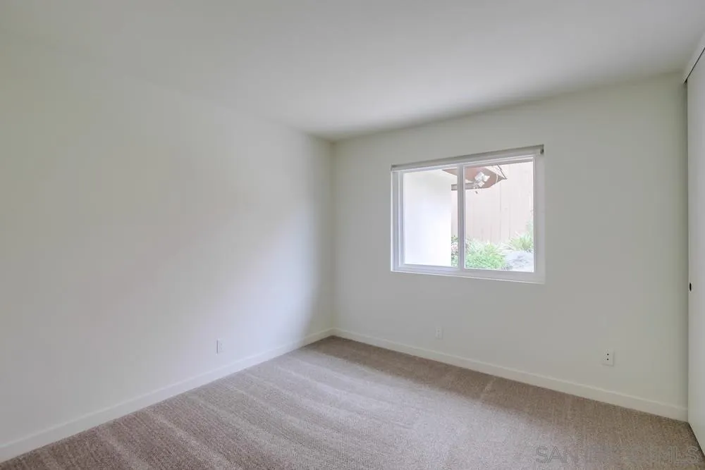 https://cdn.realtyfeed.com/cdn/127/250037013/d06eeb45c24db831bc48be5e722f1304.webp