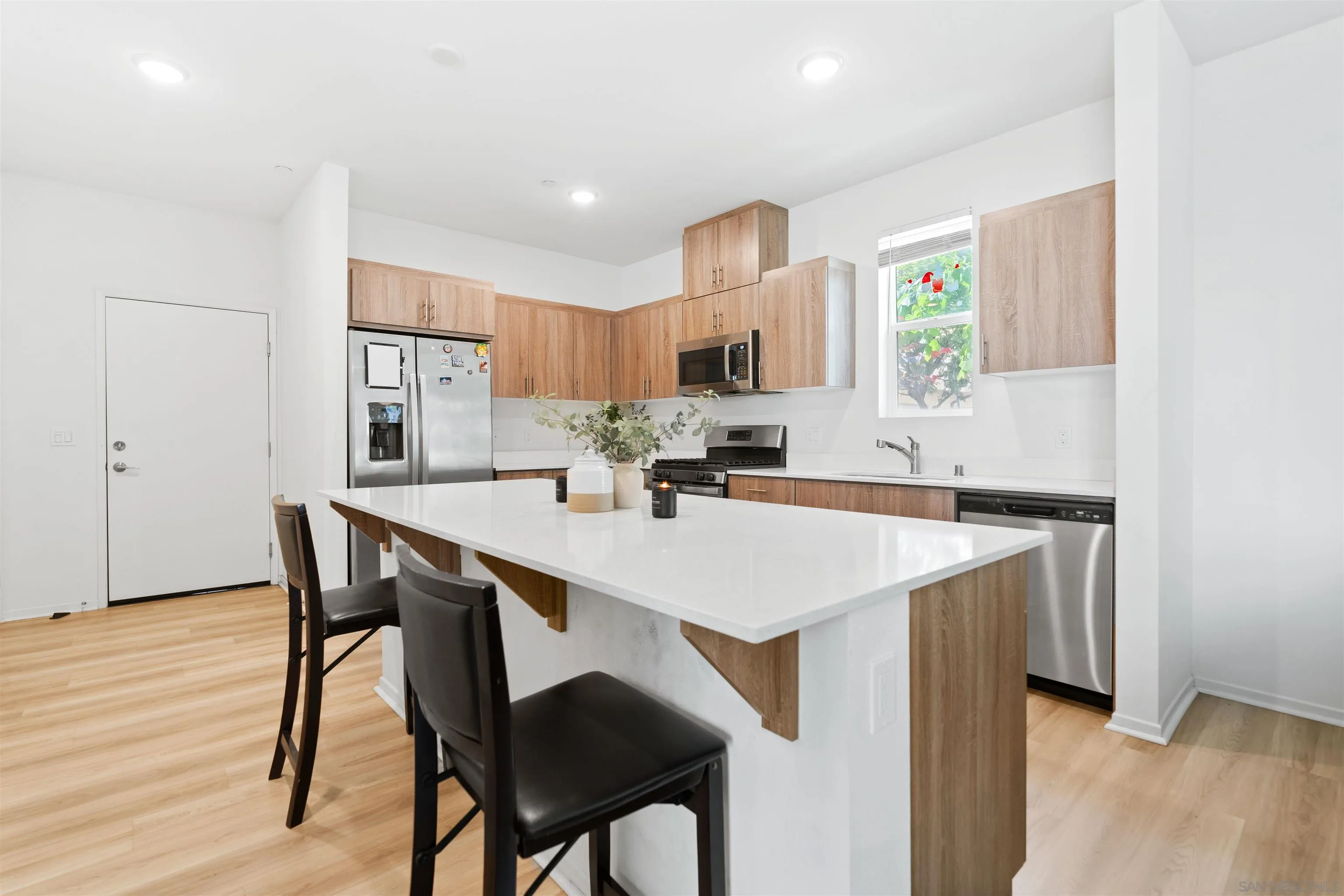 Photo #11: 250037014 Listing: Photo #11