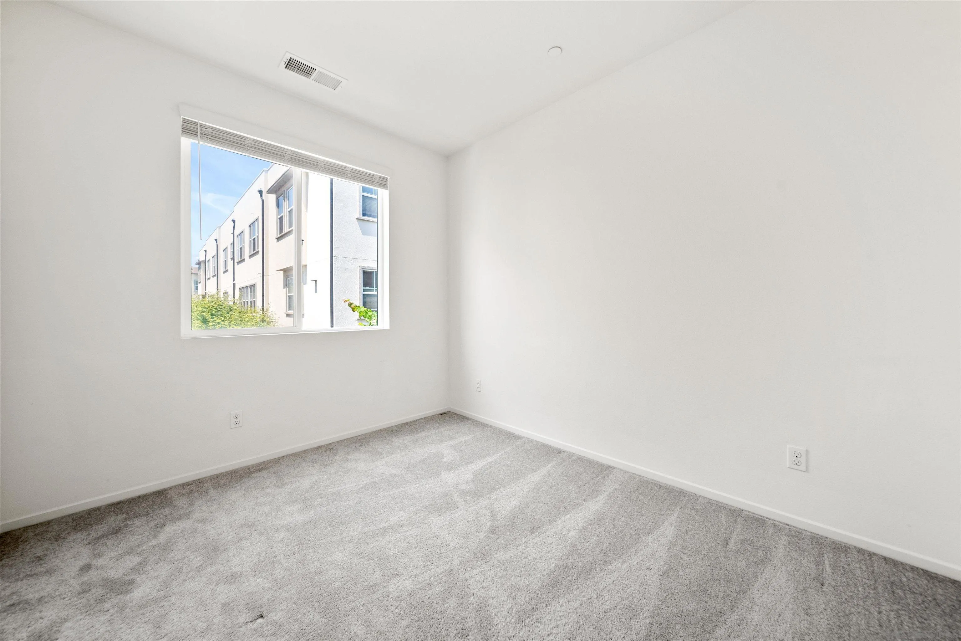Photo #28: 250037014 Listing: Photo #28