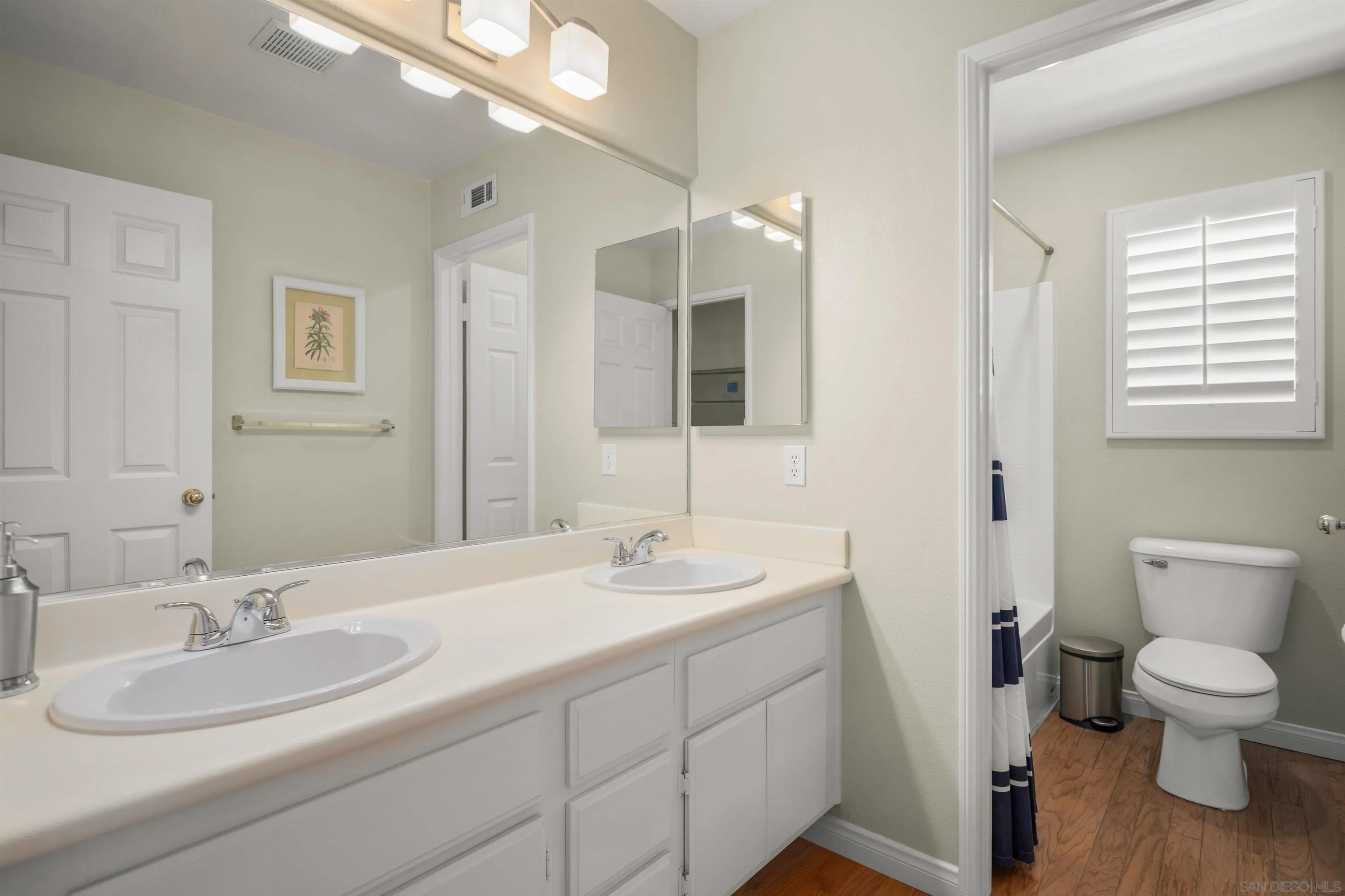 https://cdn.realtyfeed.com/cdn/127/250037019/02e3463dbb68755644f0659de043afa7.webp