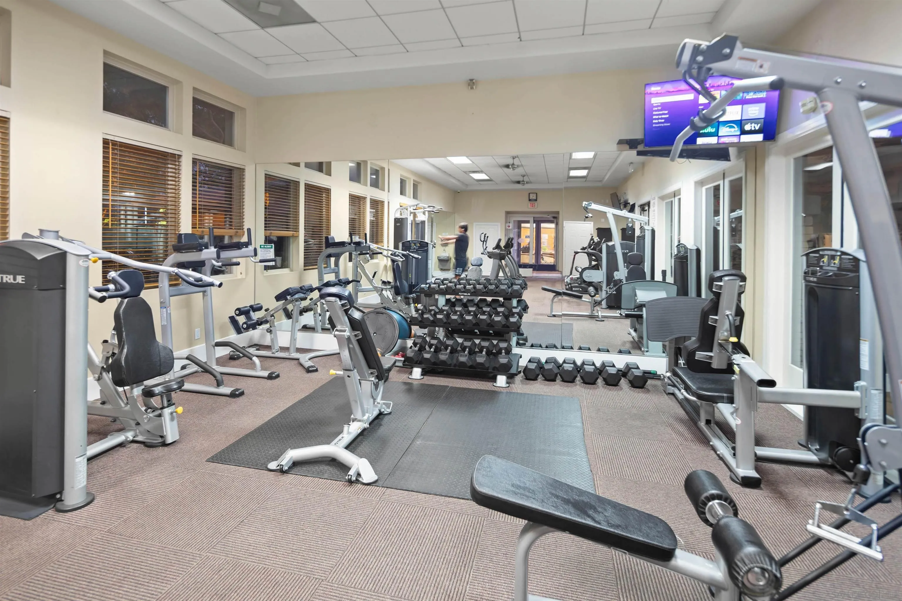 https://cdn.realtyfeed.com/cdn/127/250037019/3145dd55c5148cc9a658c4fcfda2970b.webp