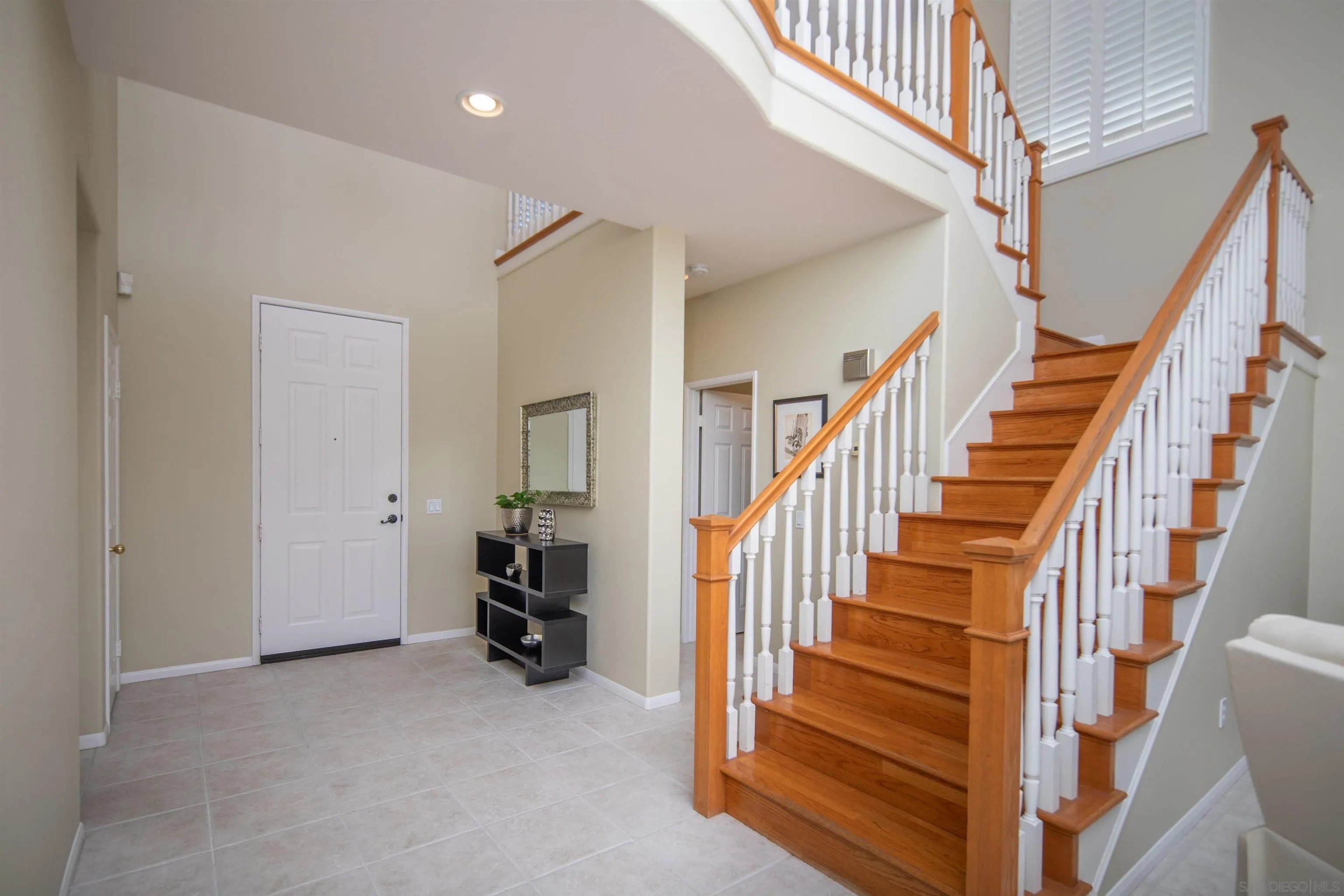 https://cdn.realtyfeed.com/cdn/127/250037019/4c102a514378ad355543bba604d1d8b1.webp