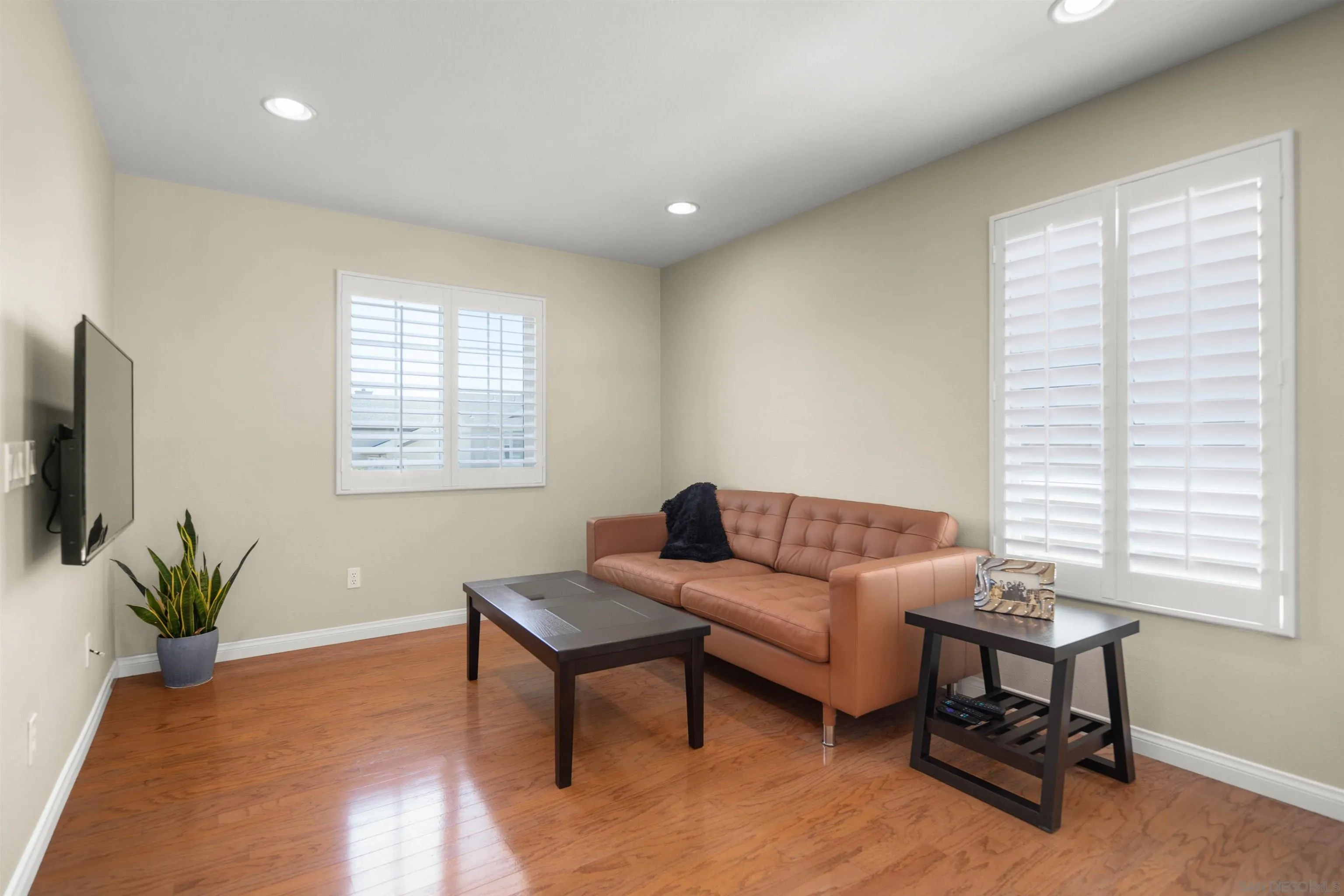 https://cdn.realtyfeed.com/cdn/127/250037019/53bd98178144574b77805194d2a34a71.webp