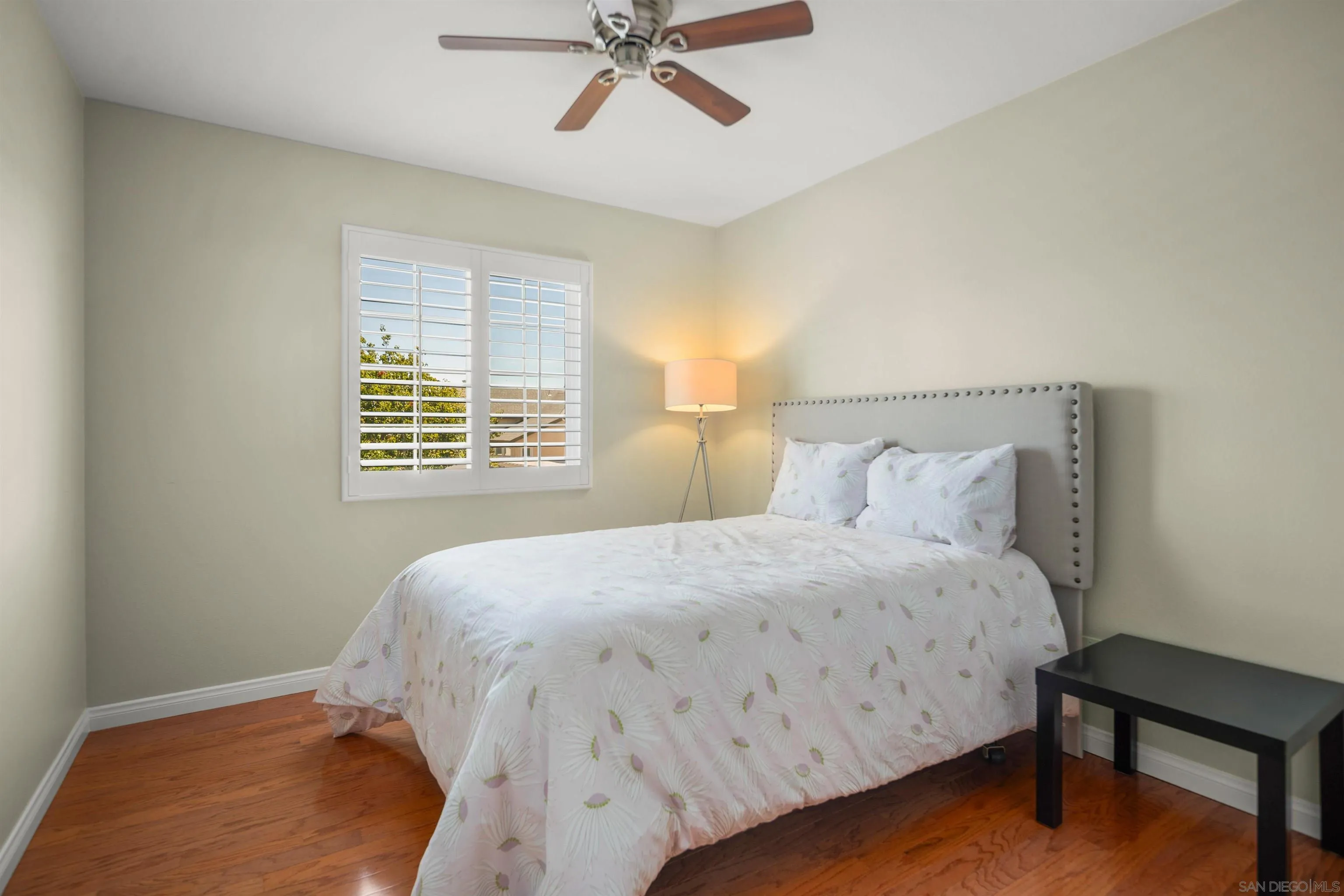 https://cdn.realtyfeed.com/cdn/127/250037019/844861e5b6e2249c85c51c371d219334.webp