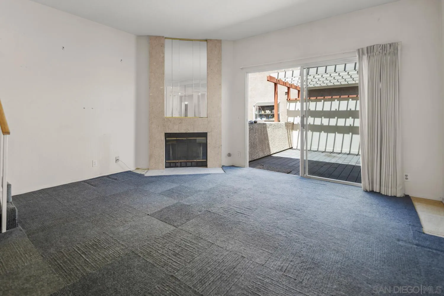 https://cdn.realtyfeed.com/cdn/127/250037020/0a58ddf794e0a4816ecaf26b33cec205.webp