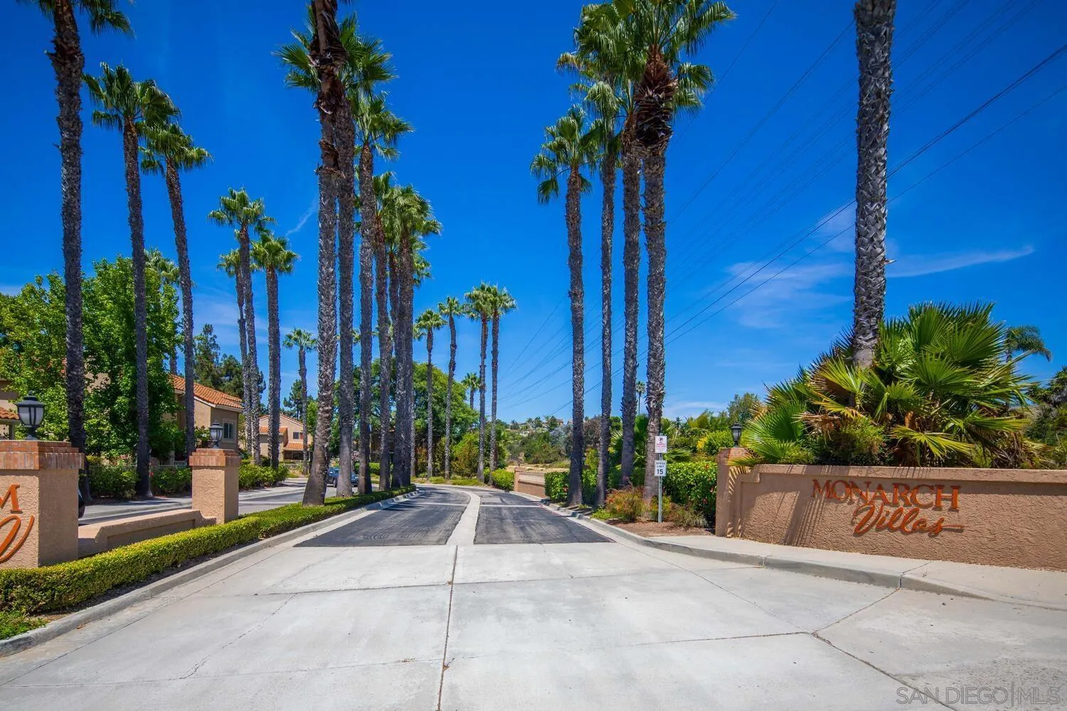 https://cdn.realtyfeed.com/cdn/127/250037020/4d225962b8aefb61035edf8f7bc17f8e.webp