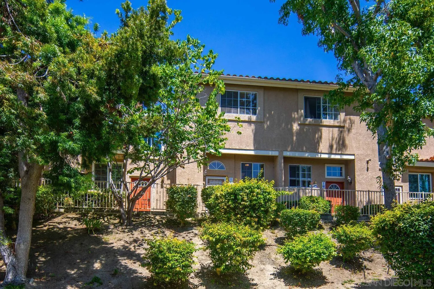 https://cdn.realtyfeed.com/cdn/127/250037020/598552bde2ddd3526235300e238621d8.webp