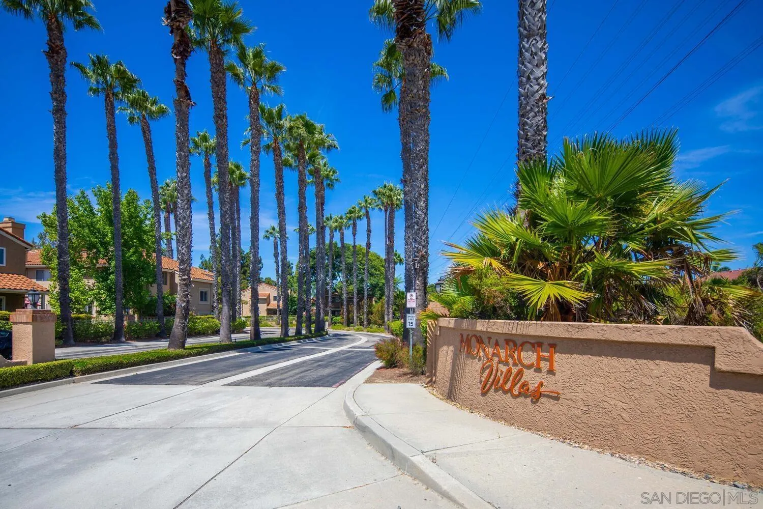 https://cdn.realtyfeed.com/cdn/127/250037020/65e1f93dfc045dbe333d5353606d838d.webp