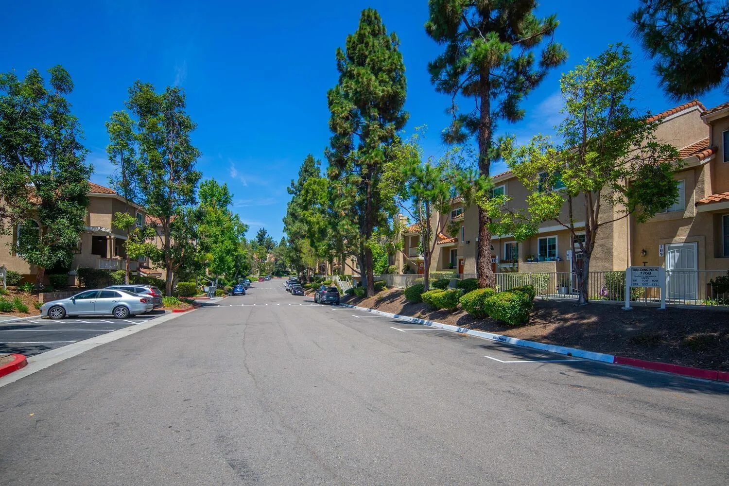https://cdn.realtyfeed.com/cdn/127/250037020/a8d2eedc13d567972e76315a6ea3c5d8.webp