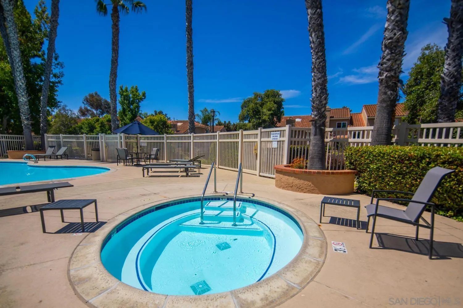 https://cdn.realtyfeed.com/cdn/127/250037020/b04ea3a0d2fa6ea65e48ec49f7be8671.webp