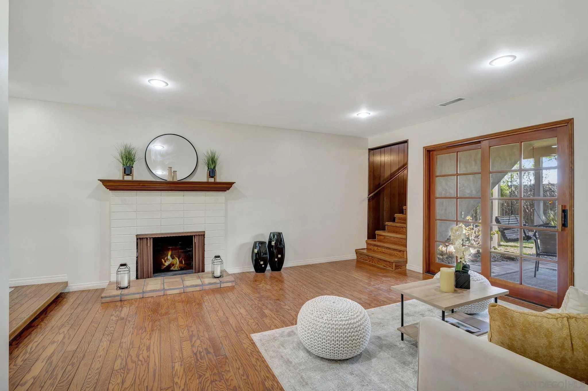 https://cdn.realtyfeed.com/cdn/127/250037021/1844f889f6cfa73c476c777f1e17f5b8.webp