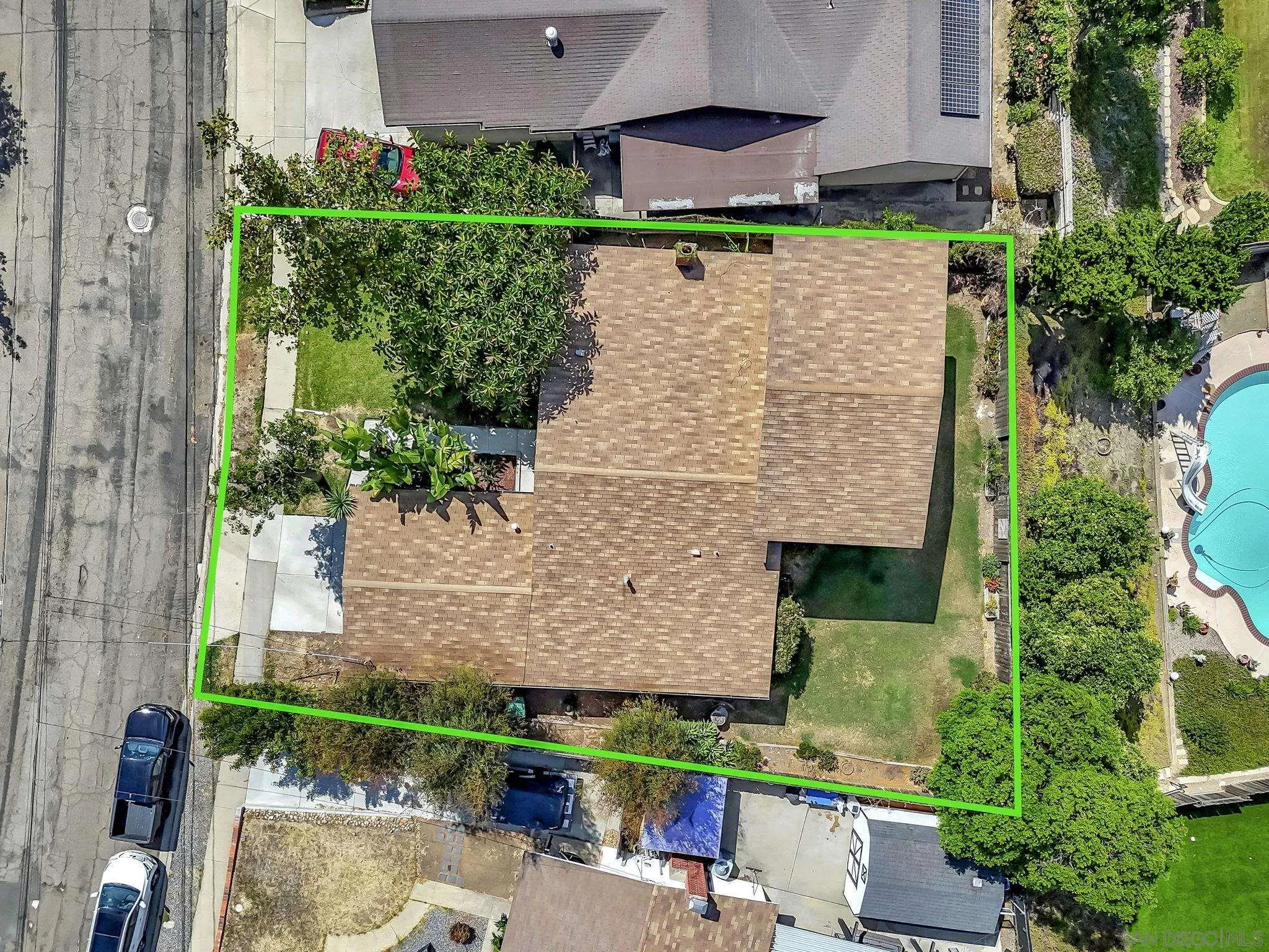 https://cdn.realtyfeed.com/cdn/127/250037021/a1c8ddc262ee54a265ec67975a39c261.webp