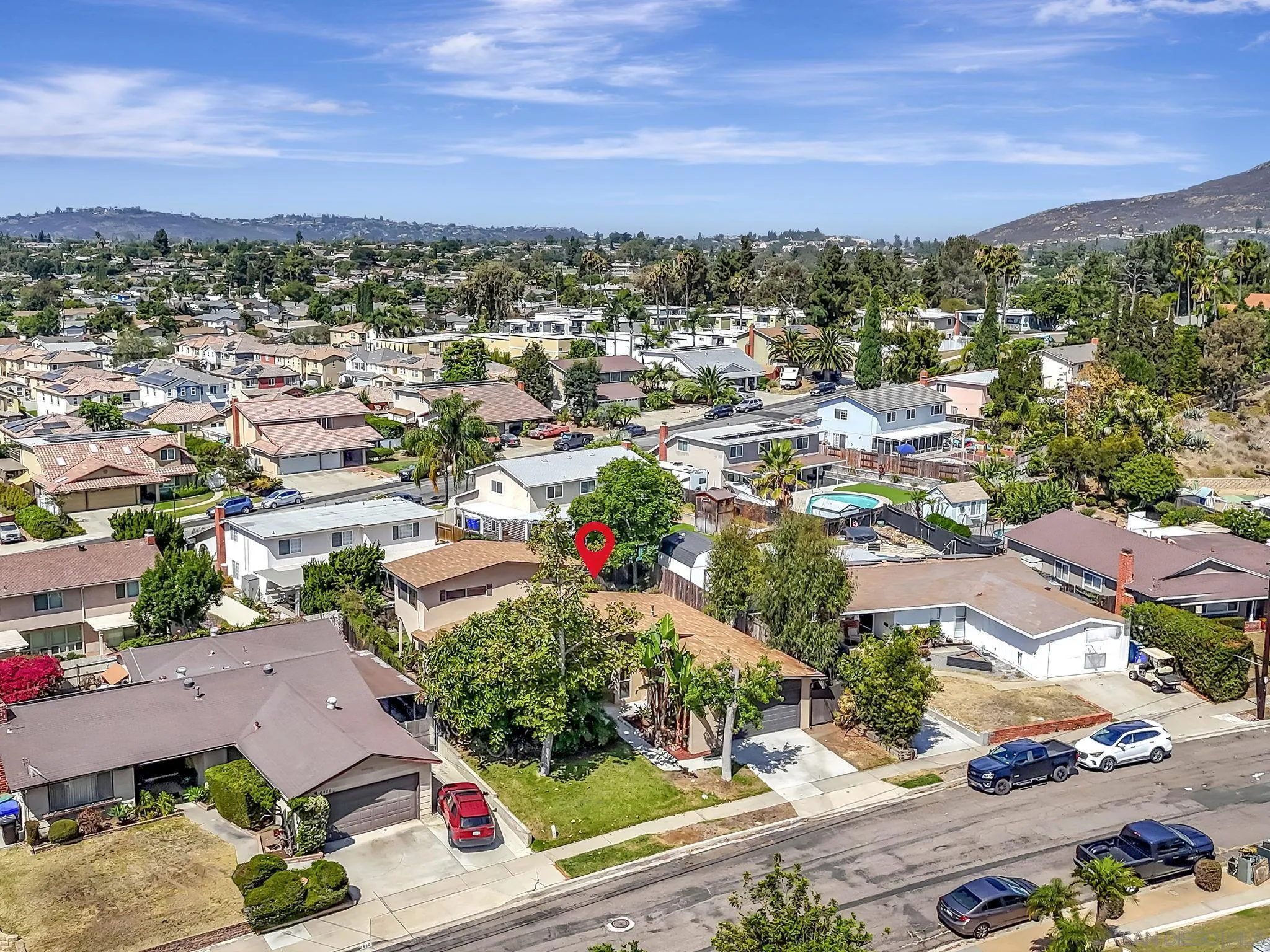 https://cdn.realtyfeed.com/cdn/127/250037021/aaab3076524c572b0f709a0a9260d1c8.webp