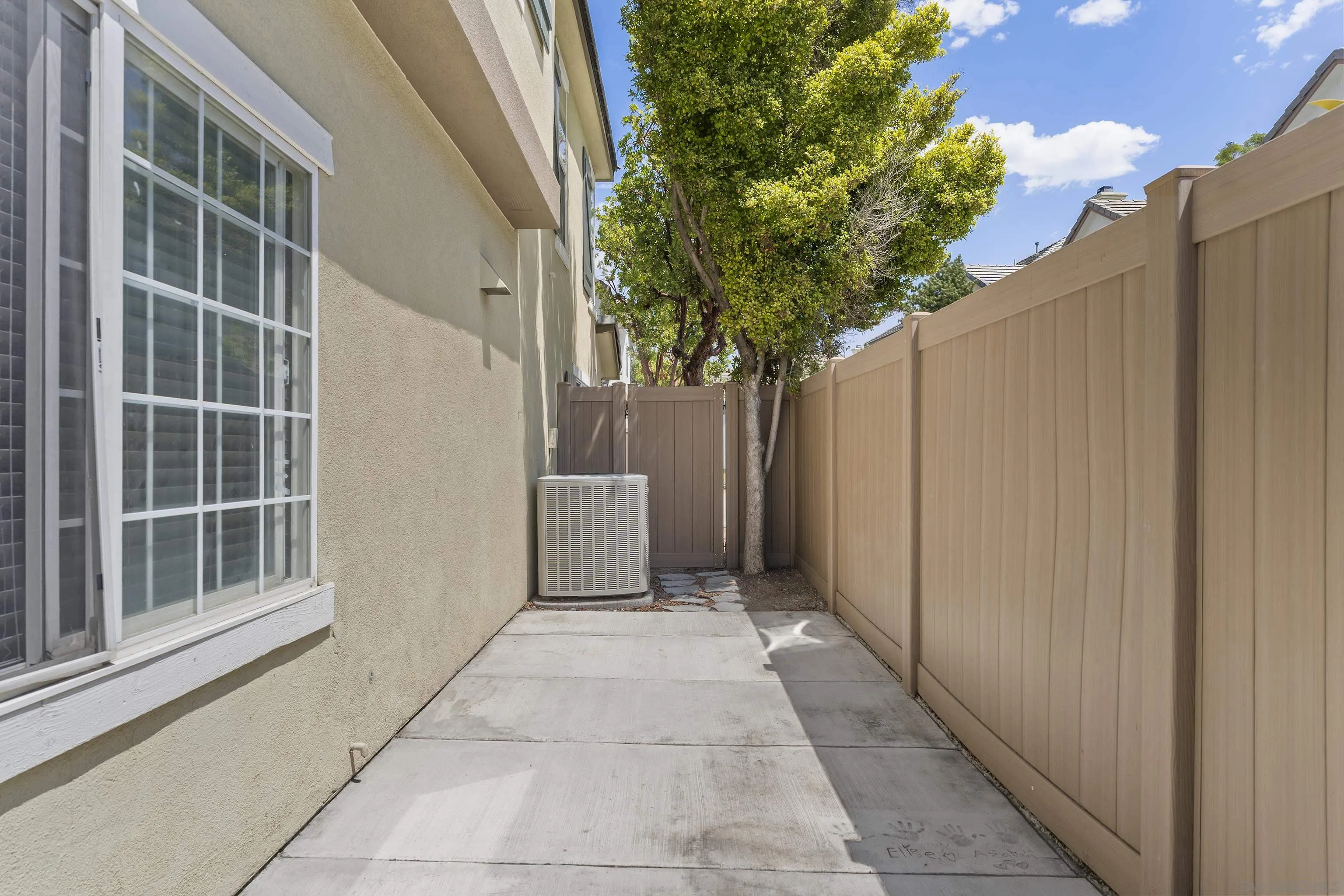 Photo #29: 250037025 Listing: Photo #29