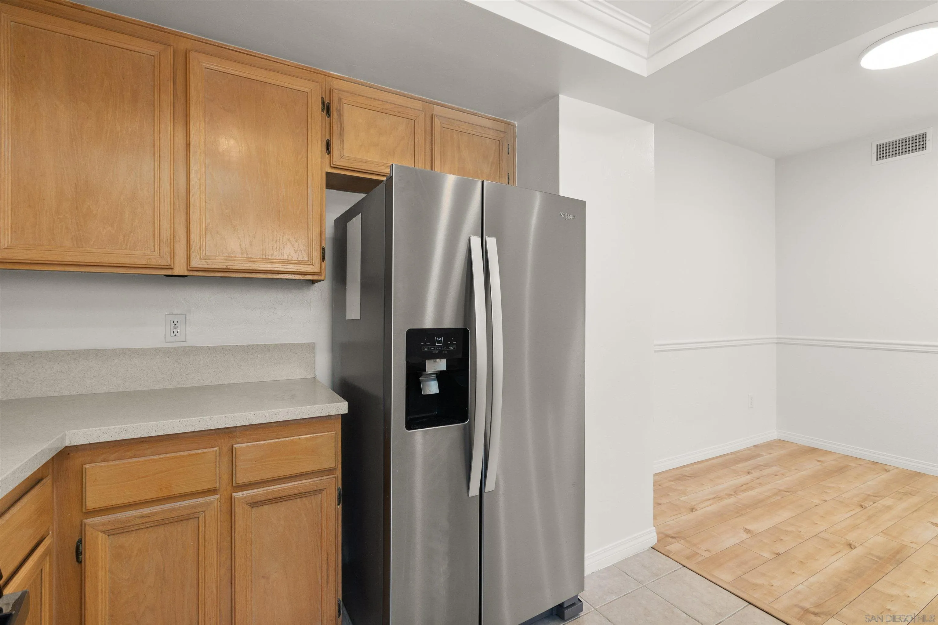 https://cdn.realtyfeed.com/cdn/127/250037027/081f3fba3b33ae5212d357942be9833b.webp