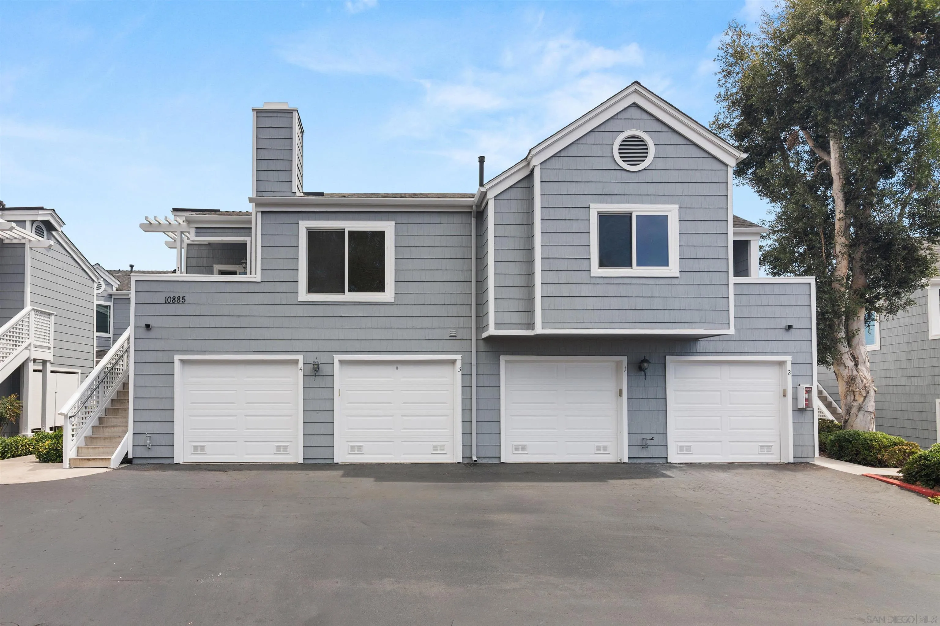 https://cdn.realtyfeed.com/cdn/127/250037027/f88470592629251f327511d7bc58e627.webp