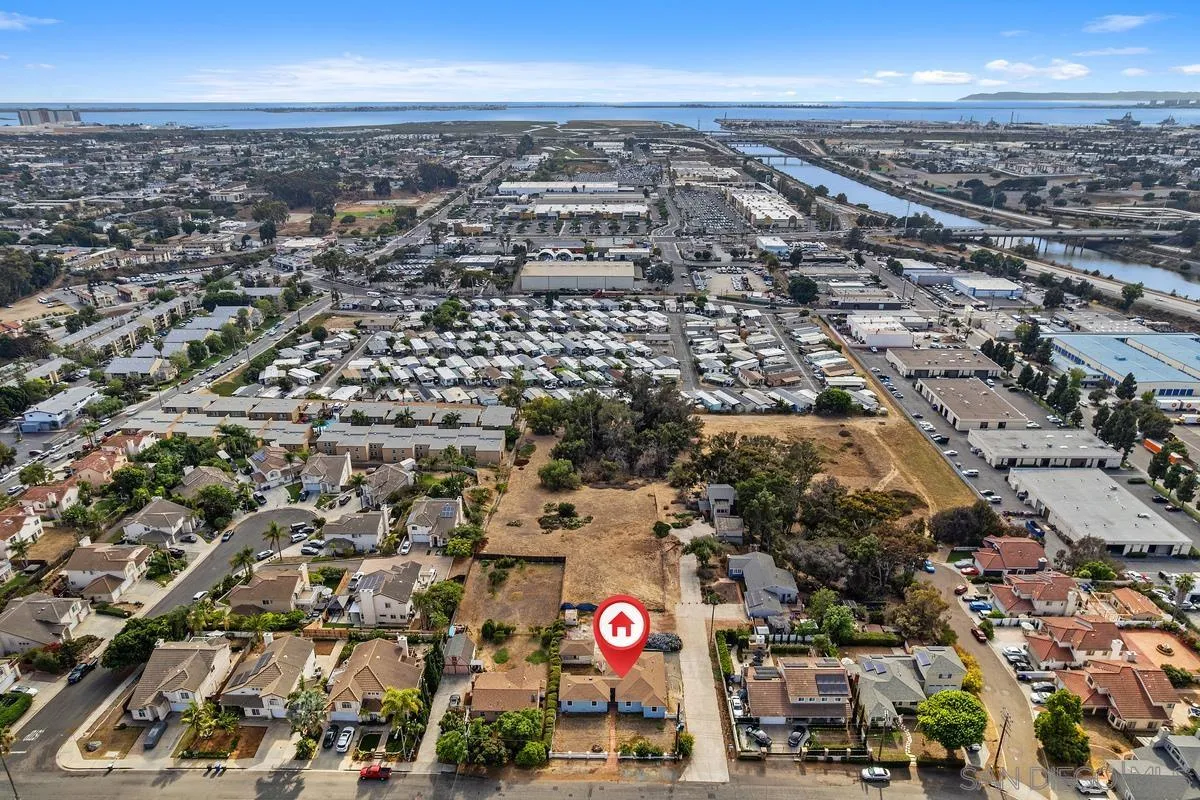 https://cdn.realtyfeed.com/cdn/127/250037030/8c7e2854ad69265d86f5848a633ded6a.webp