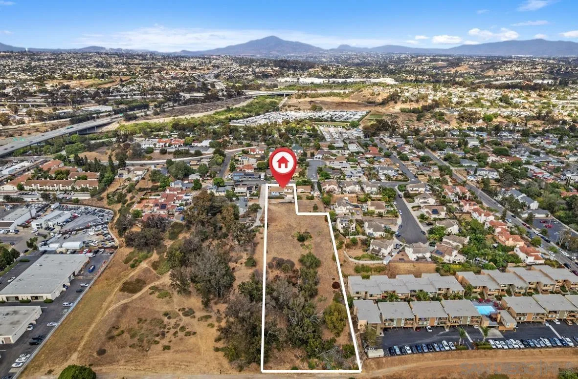 https://cdn.realtyfeed.com/cdn/127/250037030/edf4be074e4165b551b6a03bb109b4a7.webp