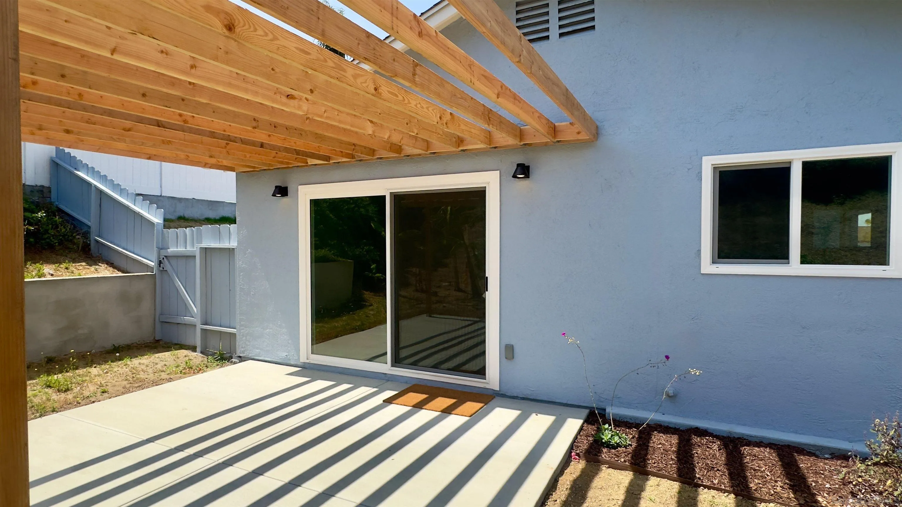 https://cdn.realtyfeed.com/cdn/127/250037031/9584af6b3455ed8ad4888a7ed16f0e5f.webp