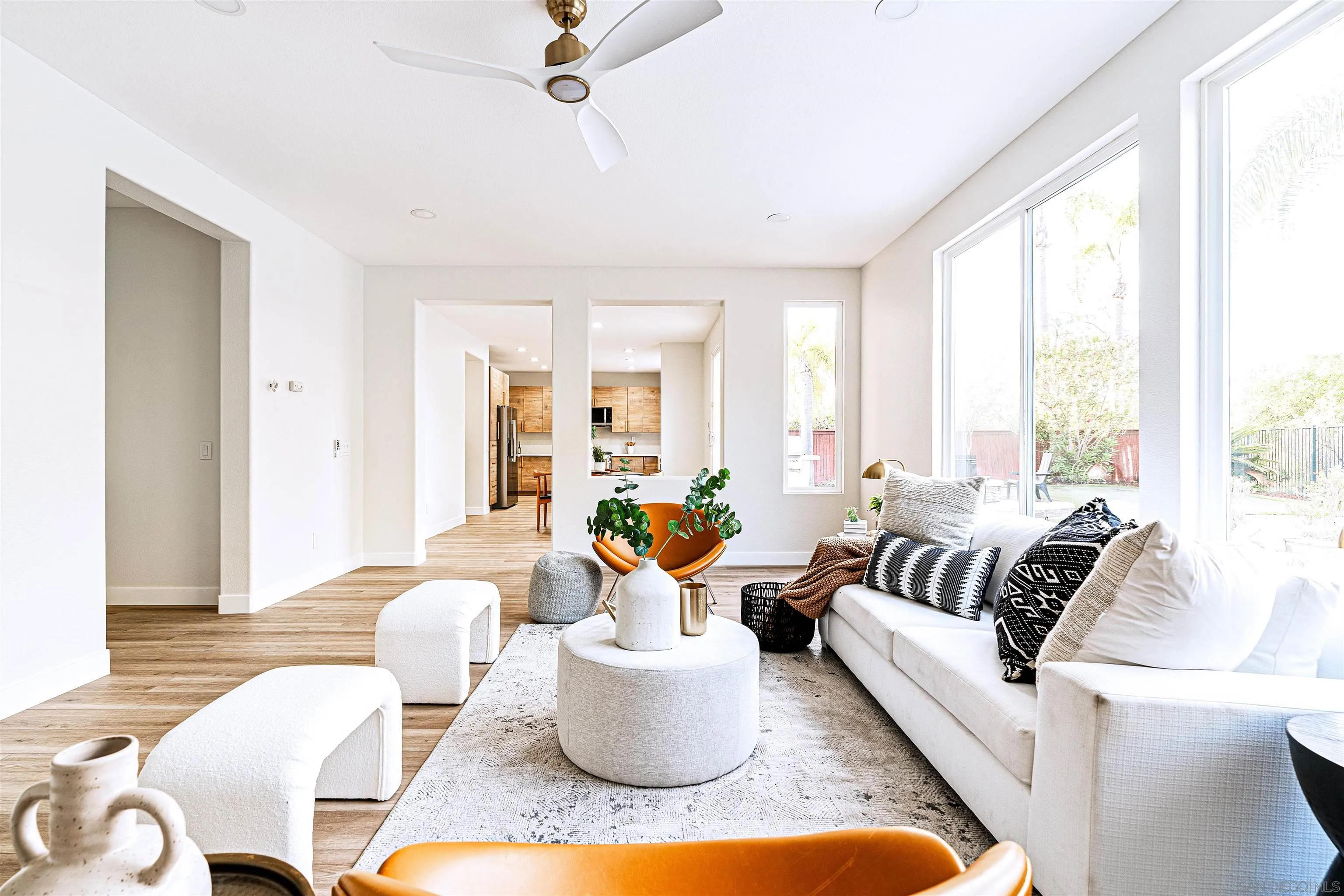 https://cdn.realtyfeed.com/cdn/127/250037032/0673f1abe5817559b1dd7b6072ec6715.webp